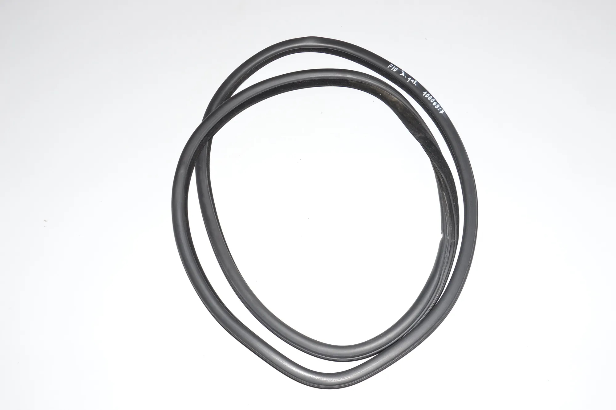 Rear Right Door Seal Rubber – OEM 7182288 · BMW 5 (F10) M5 2012