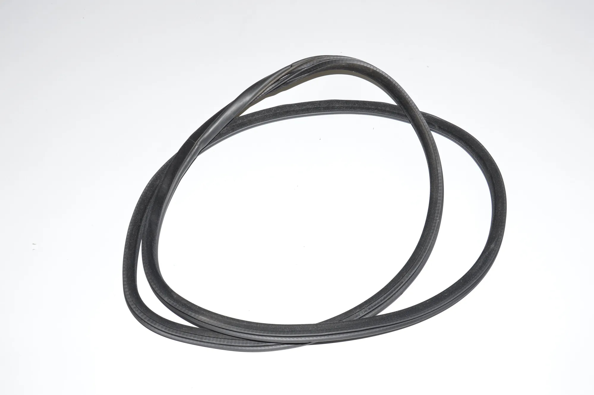 Rear Right Door Seal Rubber – OEM 7182288 · BMW 5 (F10) M5 2012 – 3