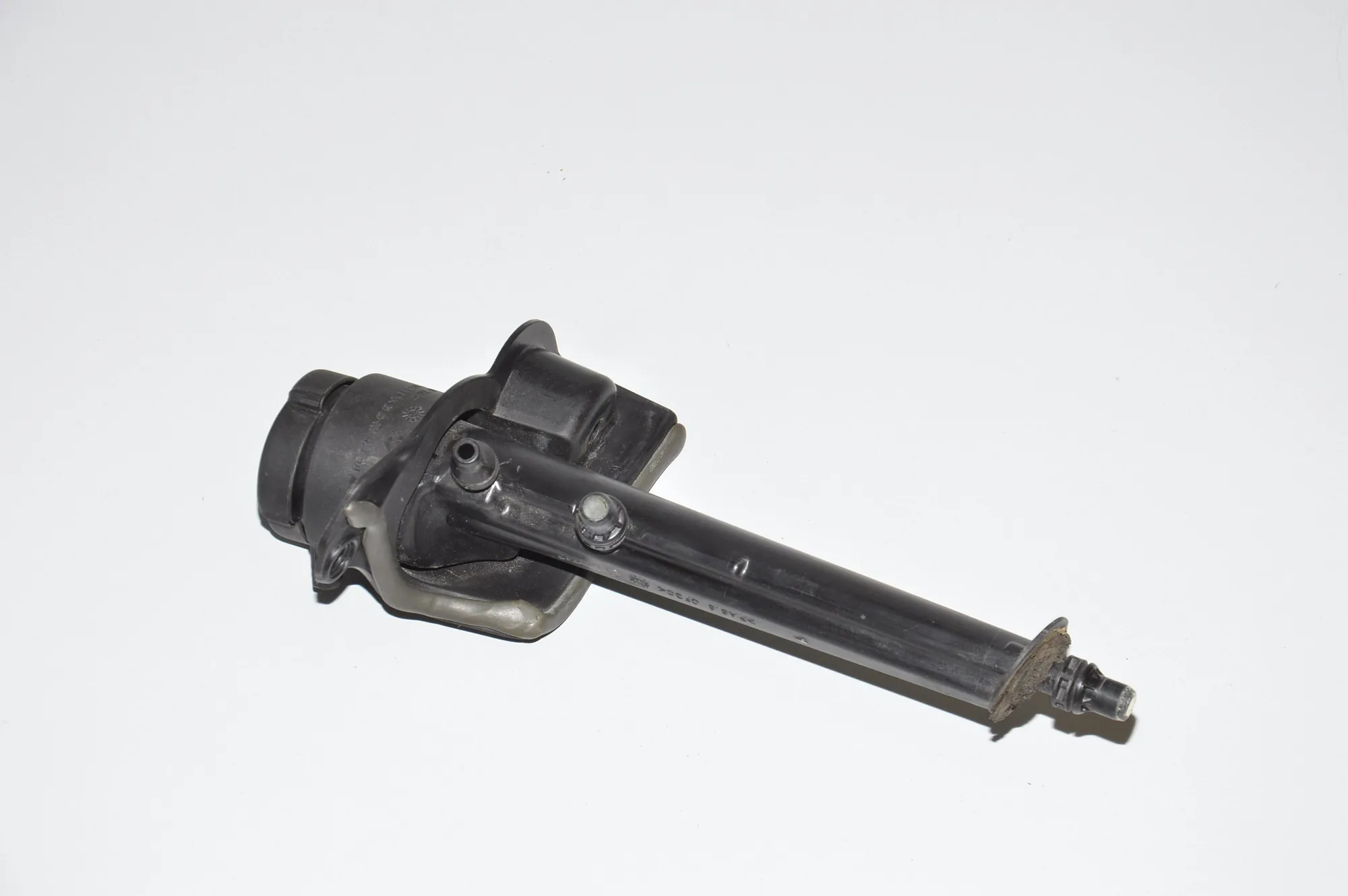 Expansion Tank Hose – OEM 7591692 · BMW 5 (F10) M5 2012 – 4