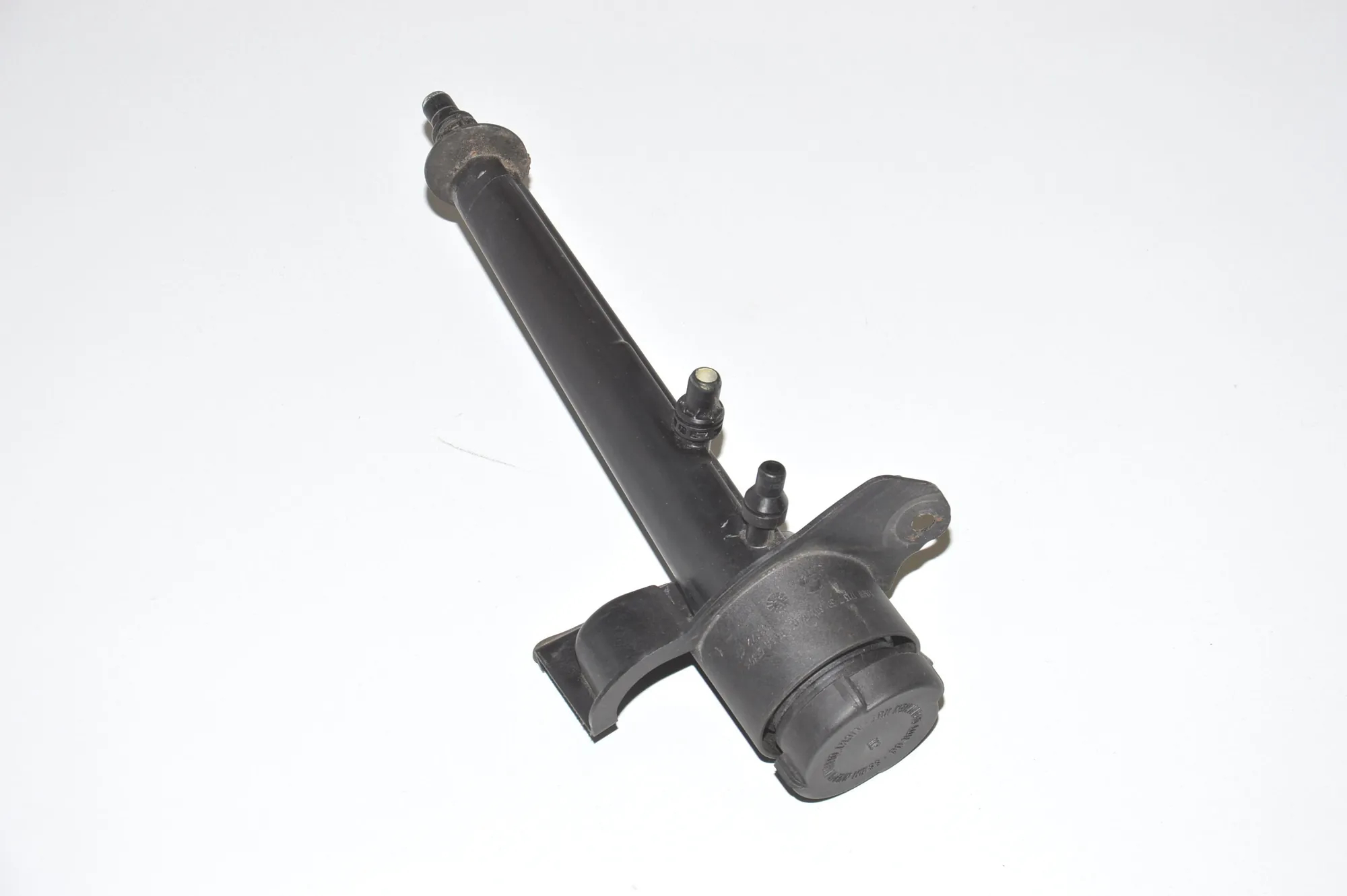 Expansion Tank Hose – OEM 7591692 · BMW 5 (F10) M5 2012 – 2