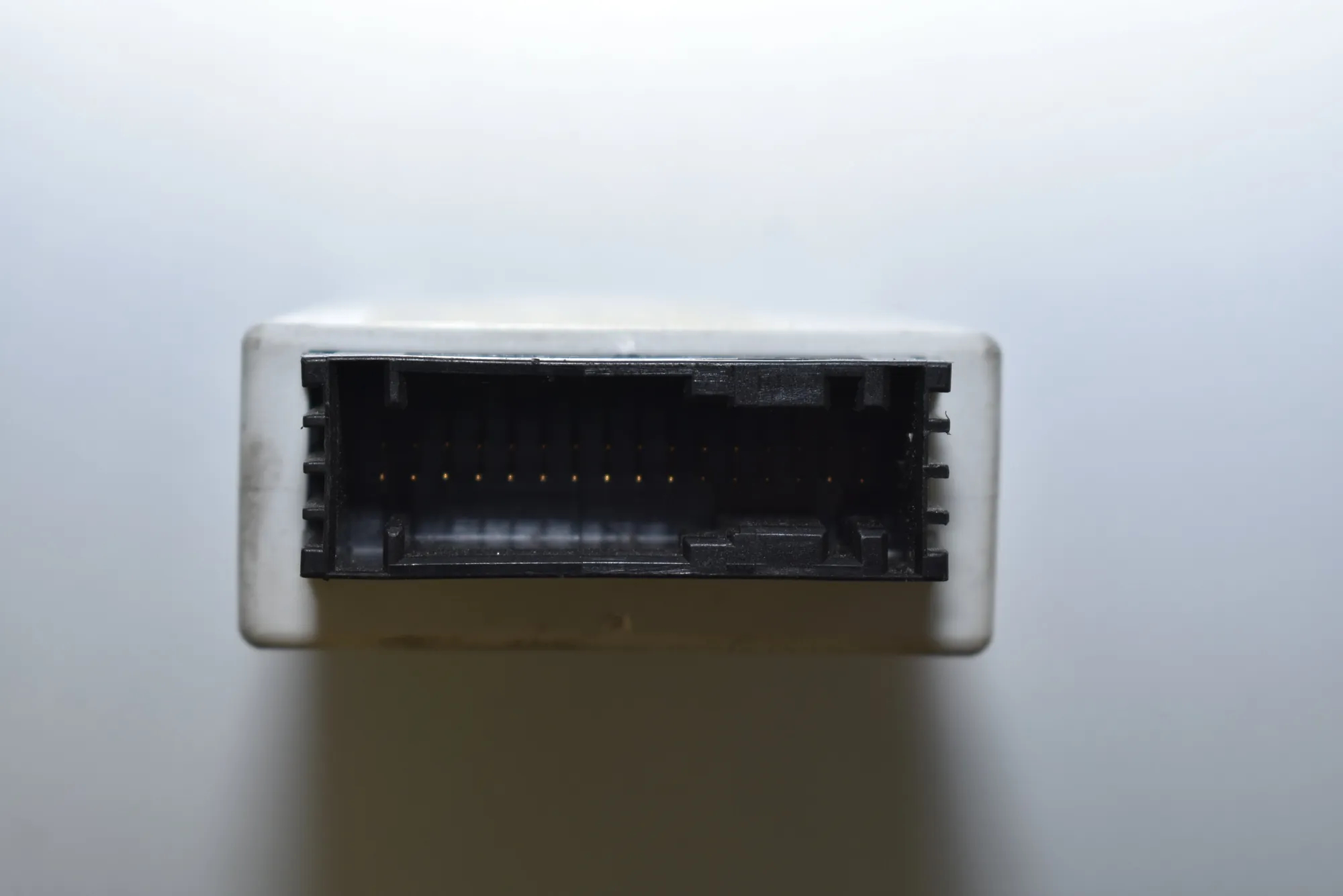 Other Control Units – OEM 9183233 · BMW 5 (E60) BMW 5 (E60) 530 d 2008 – 3