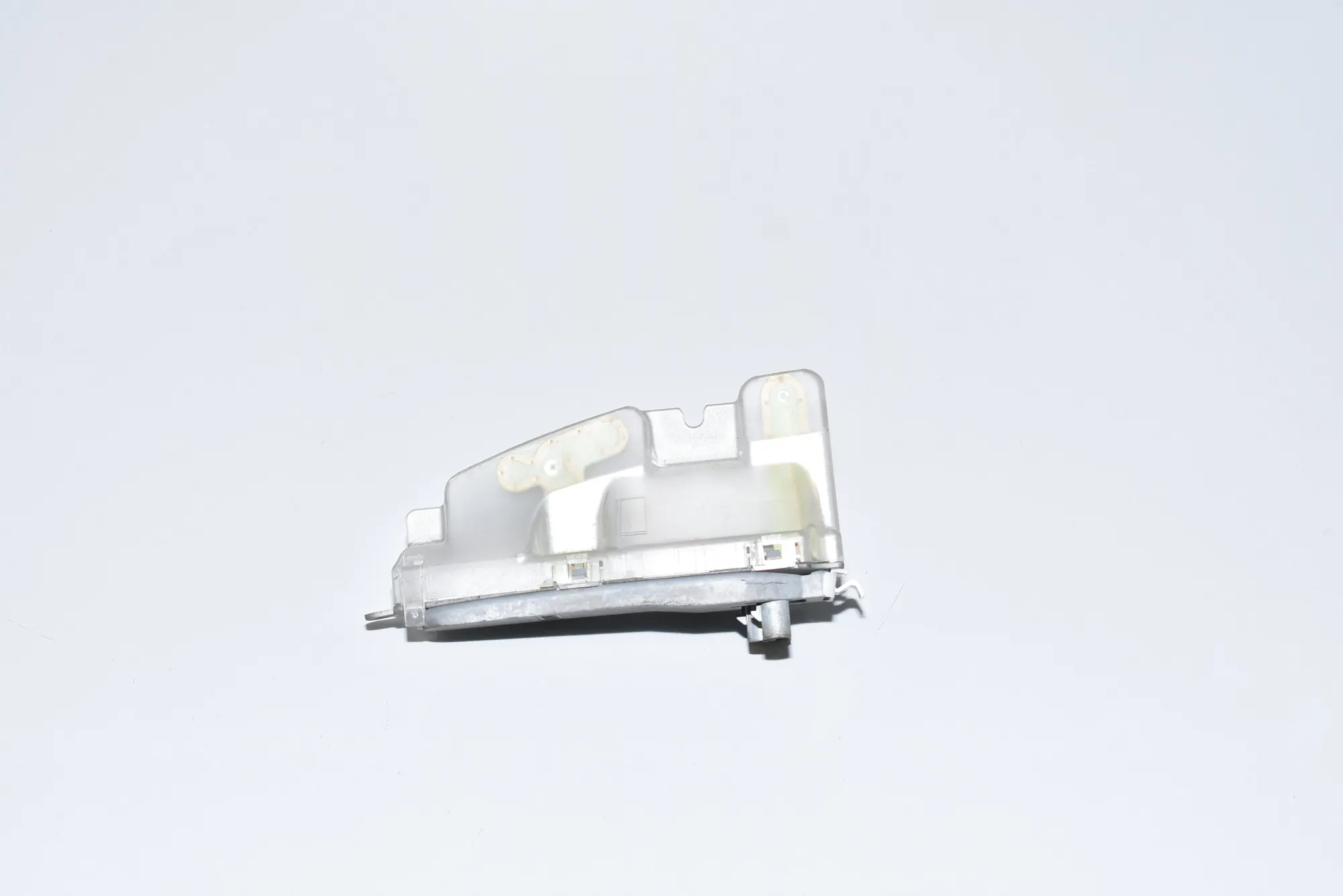 Antenna – OEM 6913287 · BMW 5 Touring (E61) BMW 5 Touring (E61) 530 d 2007 – 2