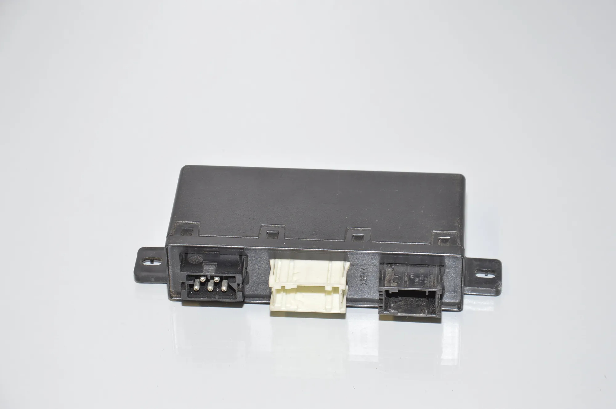 Front Left Door Control Unit – OEM 8378772 · BMW 5 Touring (E39) BMW 5 Touring (E39) 530 d 2000