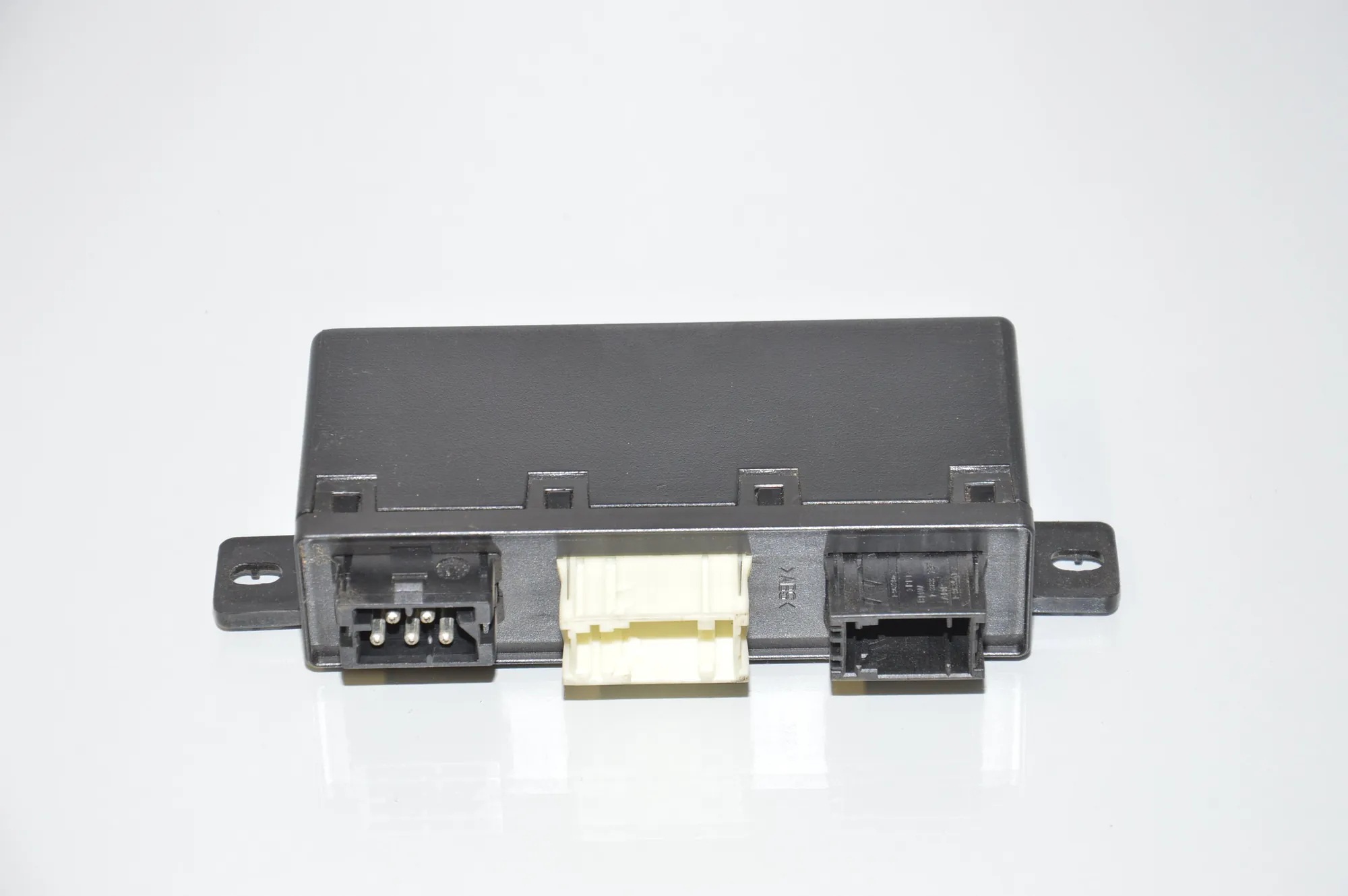 Front Left Door Control Unit – OEM 8378772 · BMW 5 Touring (E39) BMW 5 Touring (E39) 530 d 2000