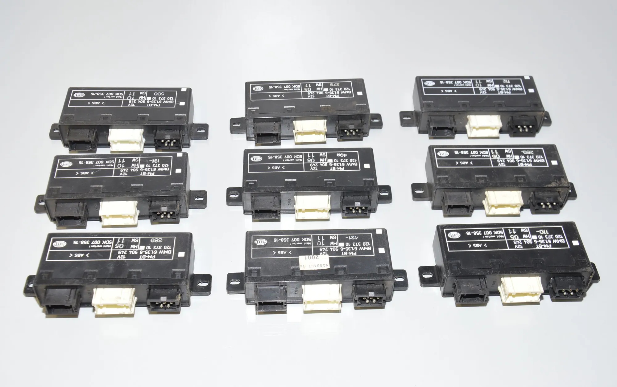 Front Left Door Control Unit – OEM 6904249 · BMW 5 Touring (E39) BMW 5 Touring (E39) 525 d 2002 – 2