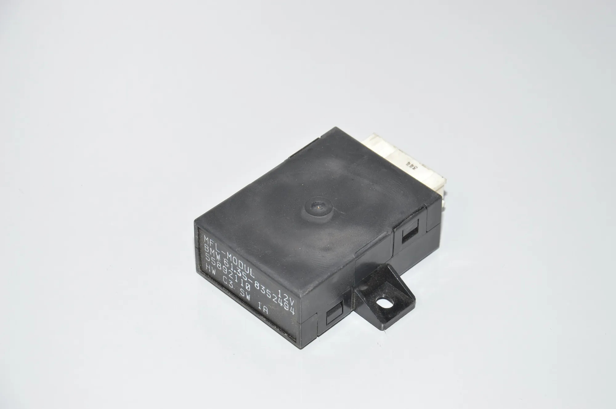 Steering Rack Control Module – OEM 8352494 · BMW 5 (E39) BMW 5 (E39) 520 d 2000 – 2
