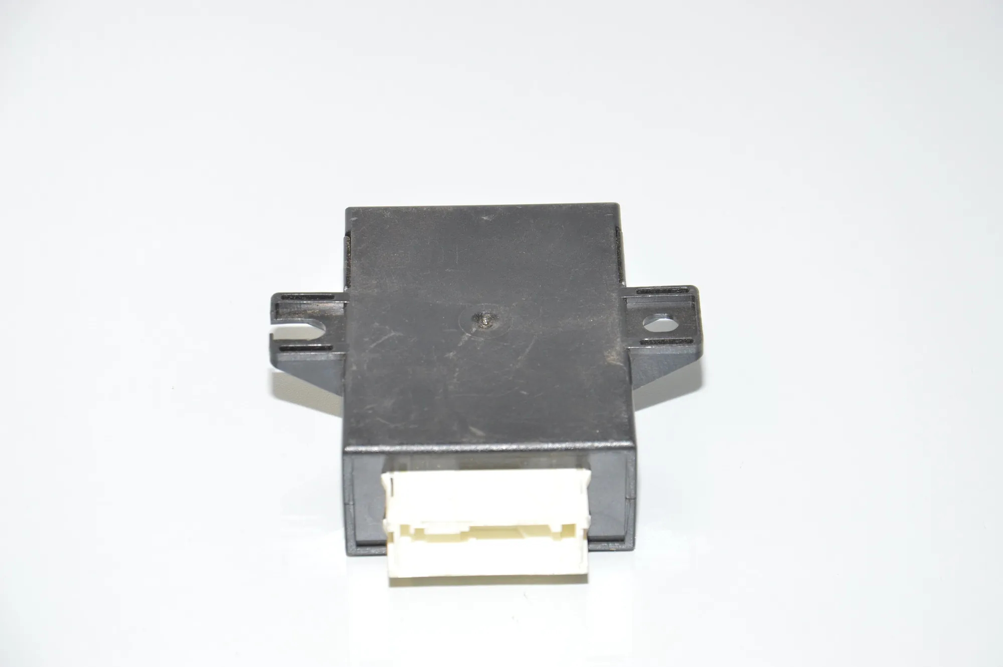 Steering Rack Control Module – OEM 8352494 · BMW 5 (E39) BMW 5 (E39) 520 d 2000 – 4