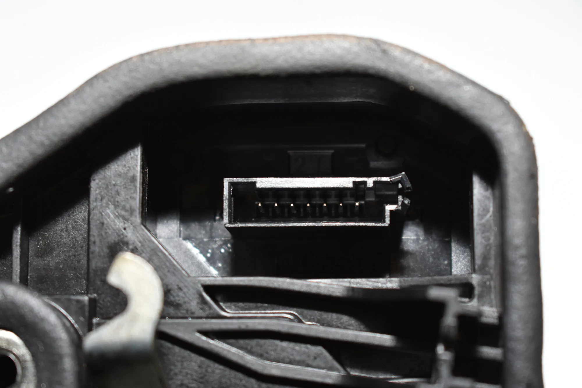Rear Left Door Lock – OEM 7167075 · BMW 5 (E60) BMW 5 (E60) 530 d 2004 – 4