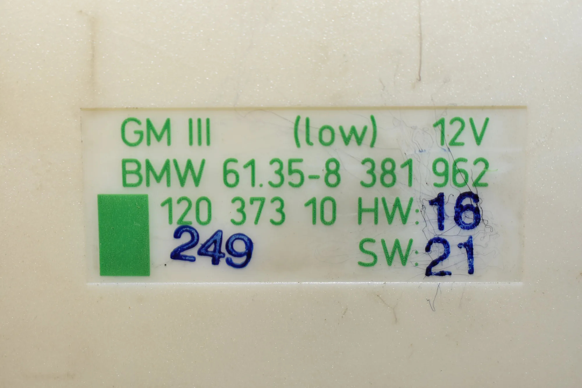 Comfort Control Unit – OEM 8381962 · BMW 5 Touring (E39) BMW 5 Touring (E39) 530 d 2002 – 4