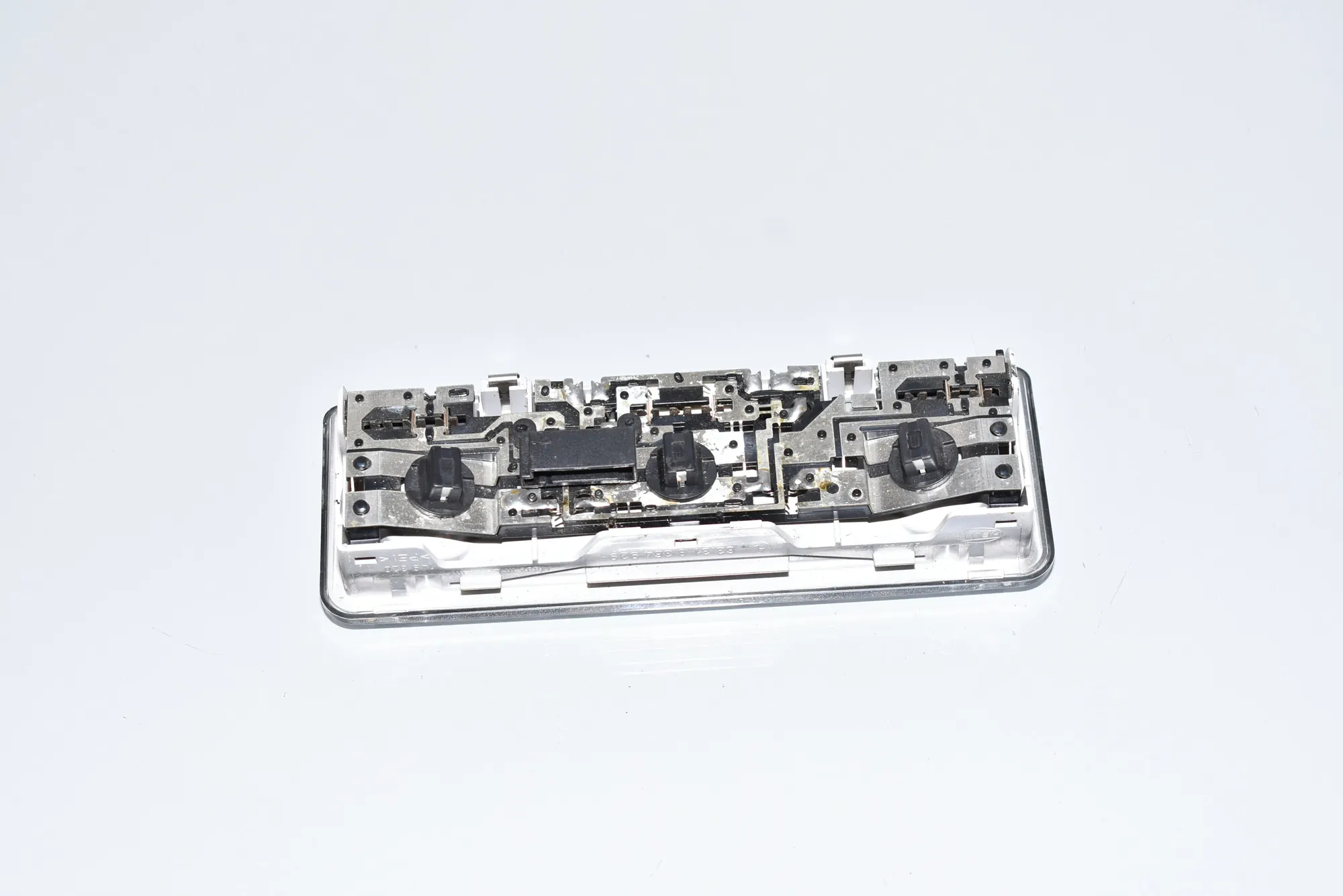 Interior Lighting – OEM 8364929 · BMW 6 (E63) BMW 6 (E63) 630 i 2006 – 3