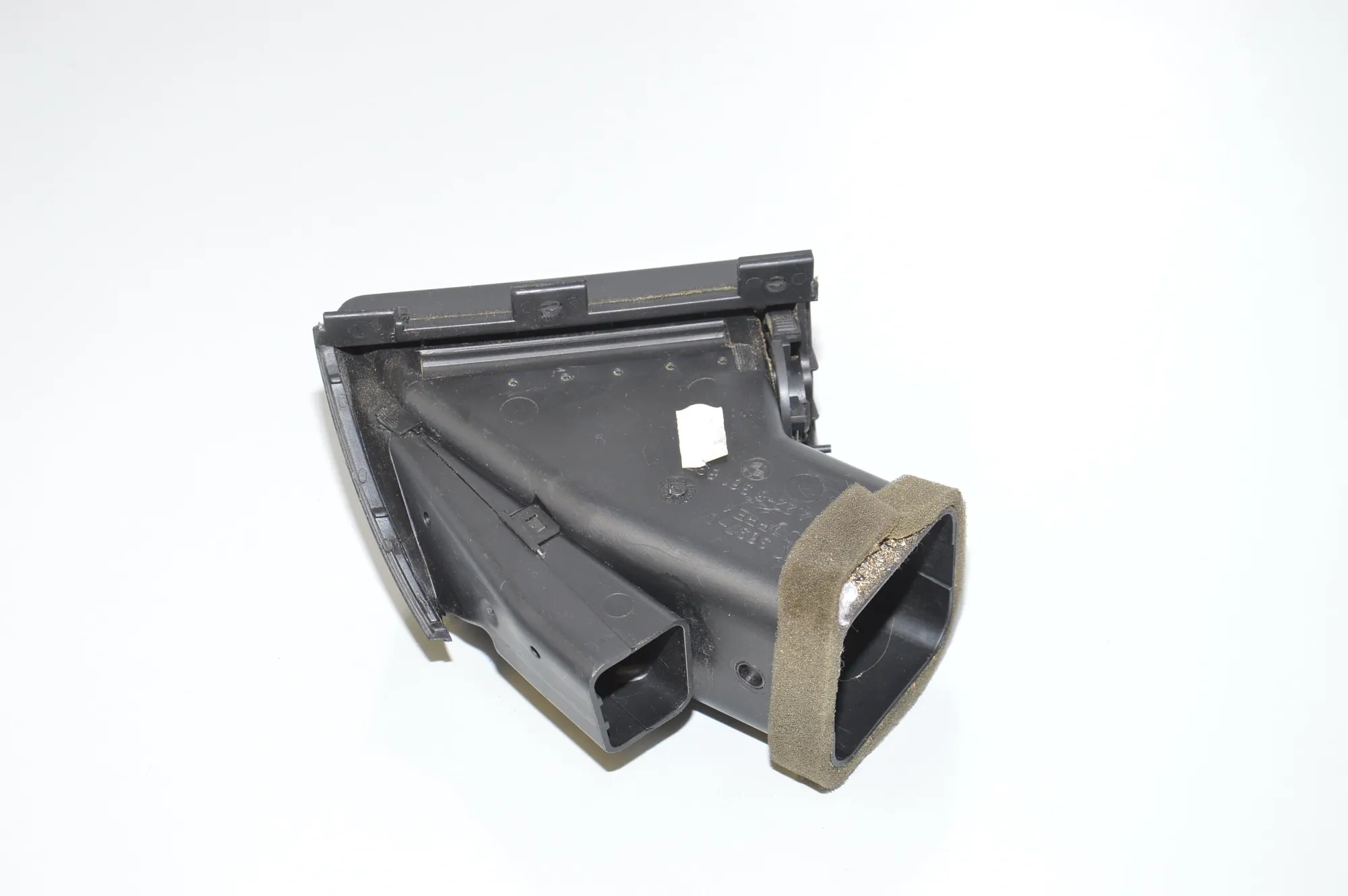 Dashboard Air Vents – OEM 8361897 · BMW 3 Coupe (E46) BMW 3 Coupe (E46) 316 Ci 2001 – 3