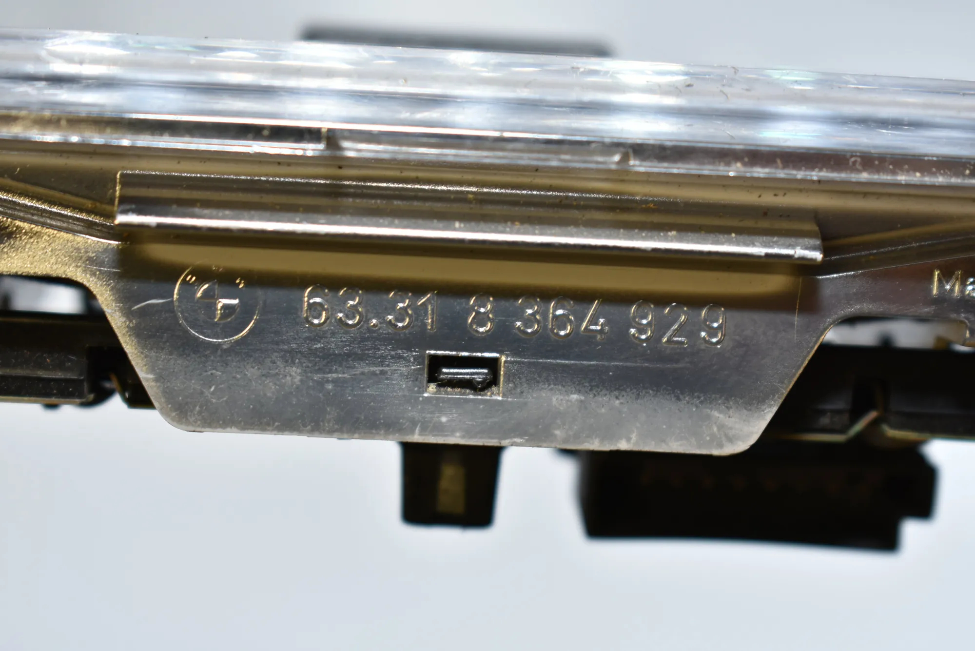 Interior Lighting – OEM 8364929 · BMW 6 Cabrio (E64) BMW 6 Cabrio (E64) 645 Ci 2005 – 4