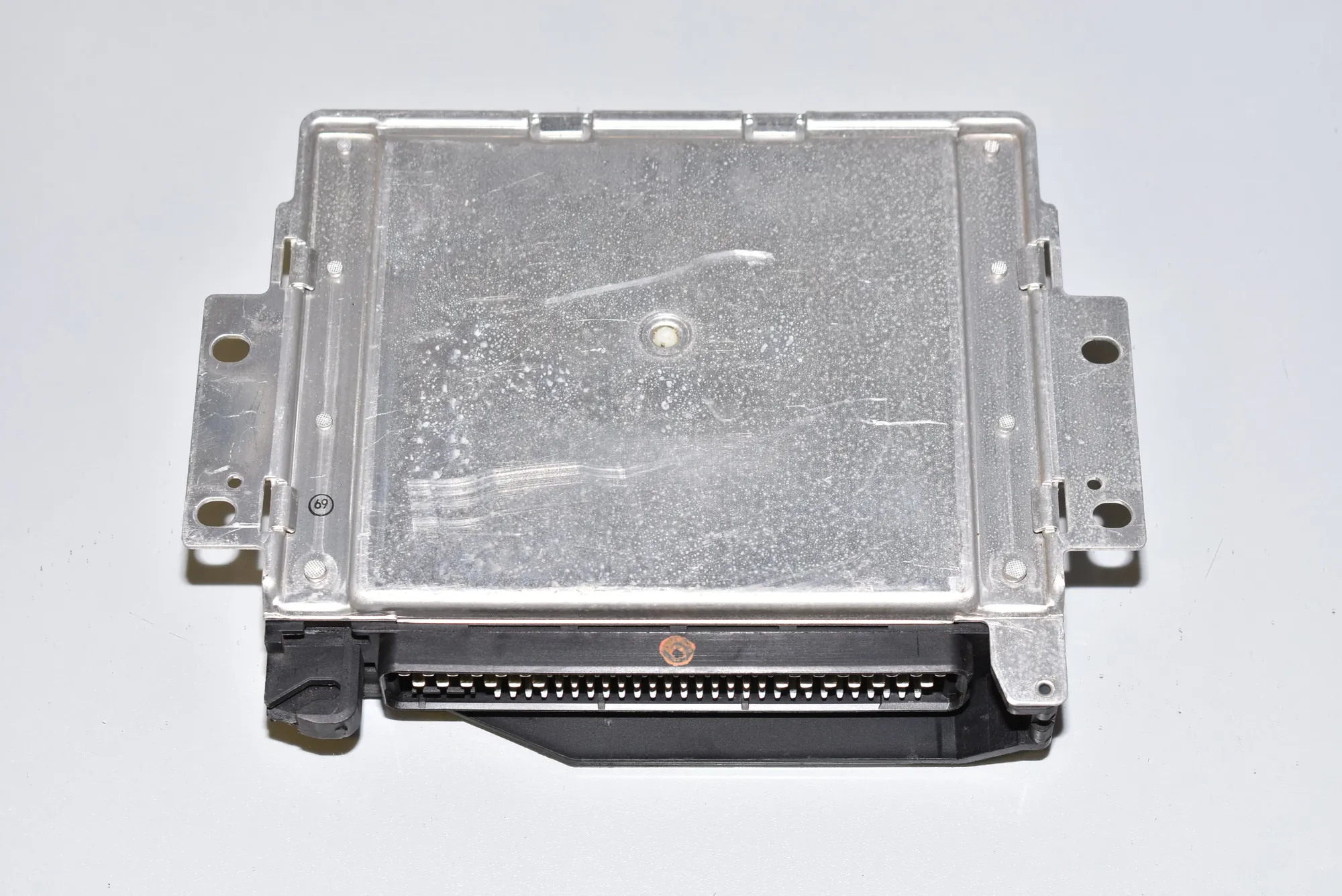 Engine Control Unit – OEM 0265109023 · BMW 7 (E38) BMW 7 (E38) 728 i, iL 1999 – 2