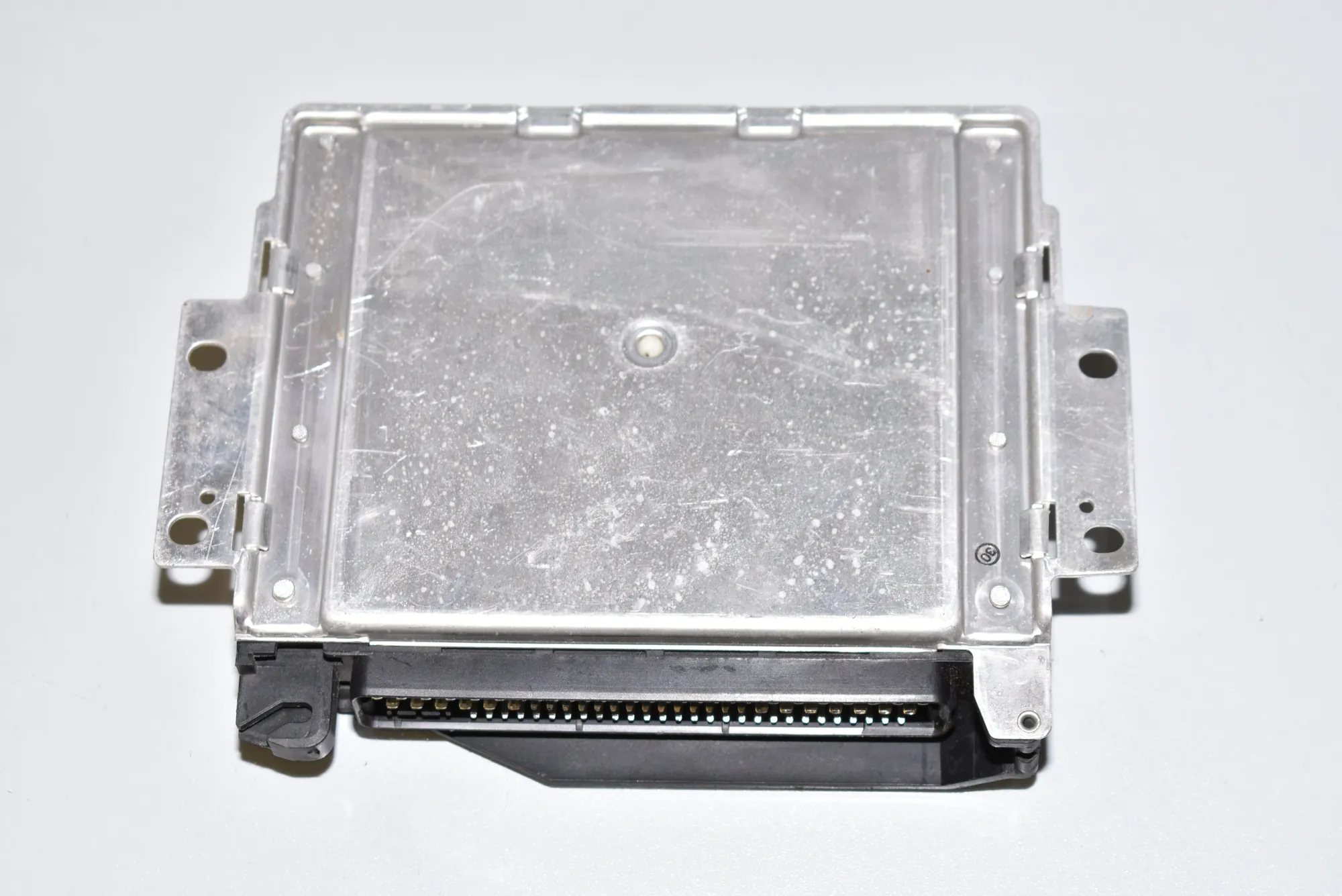 Engine Control Unit – OEM 0265109023 · BMW 5 (E39) BMW 5 (E39) 528 i 1999 – 2