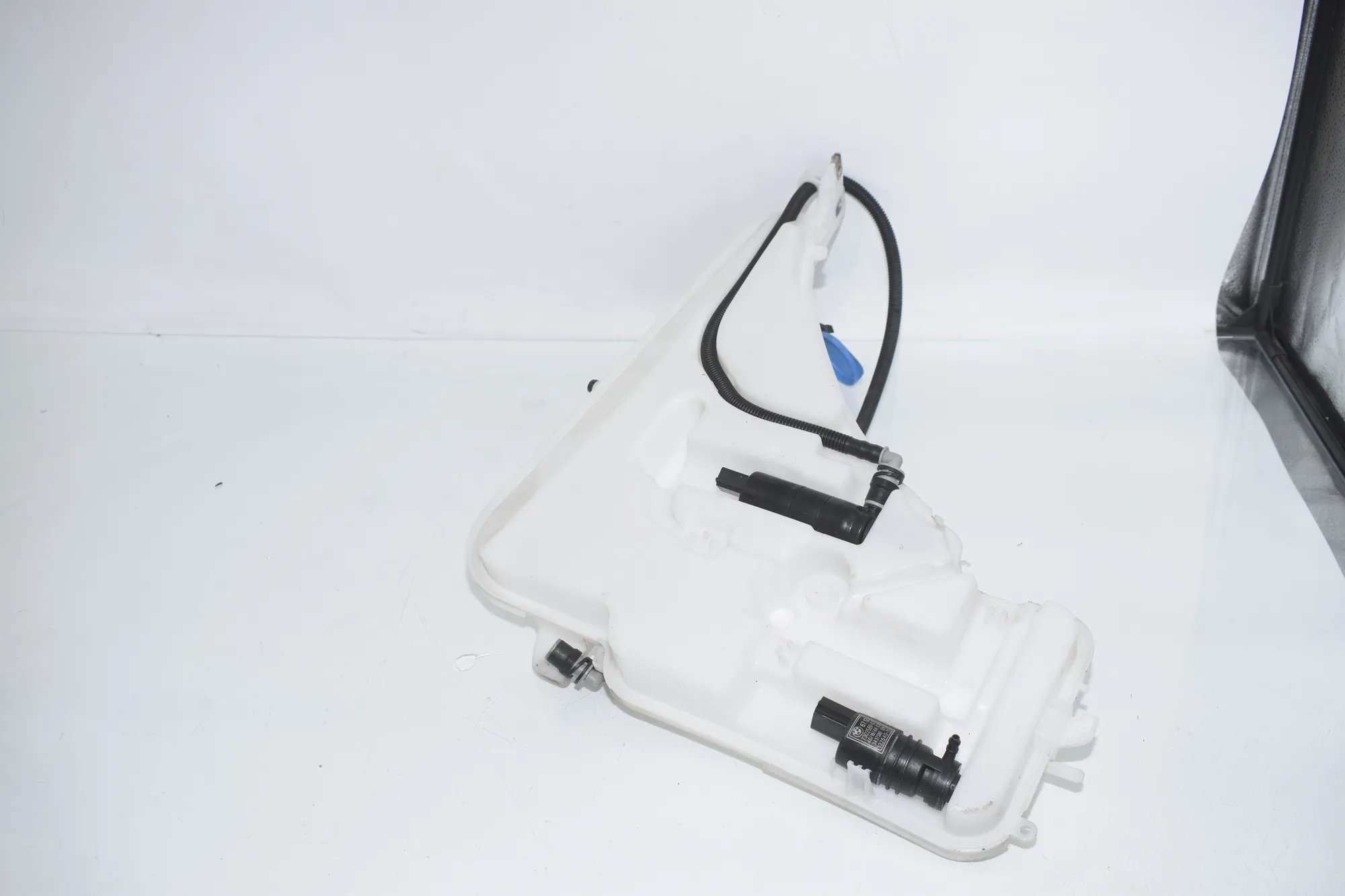 Window Washer Tank – OEM 7241679 · BMW 4 Gran Coupe (F36) 430 d 2016 – 4