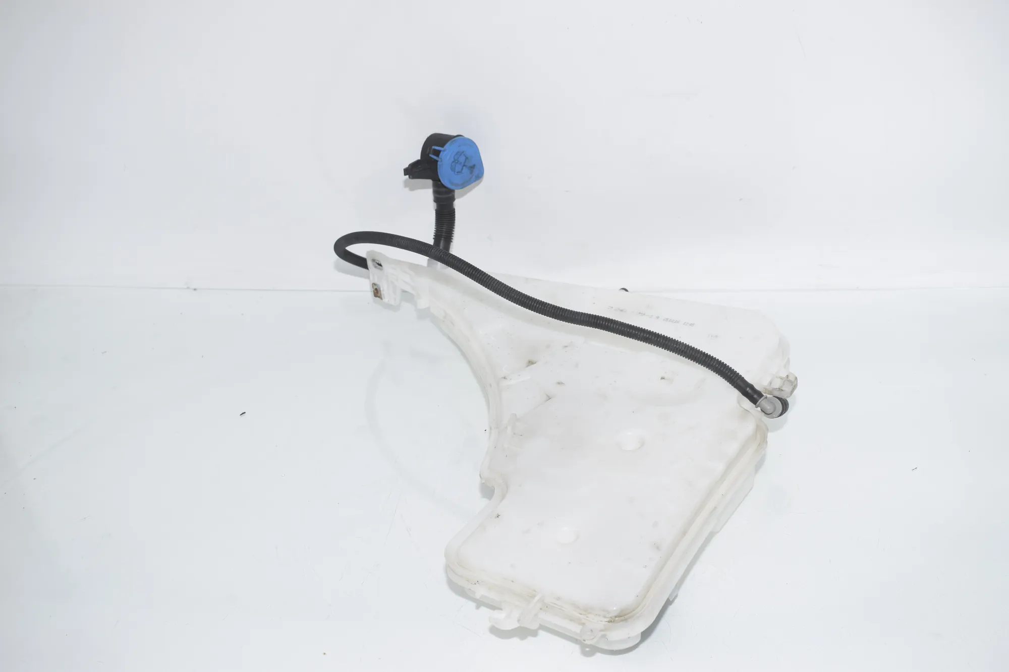 Window Washer Tank – OEM 7241679 · BMW 4 Gran Coupe (F36) 430 d 2016 – 2