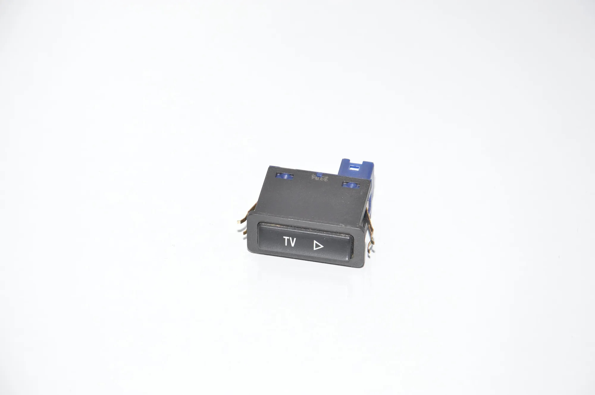 Switches – OEM 8368345 · BMW X5 (E53) BMW X5 (E53) 3.0 d 2001