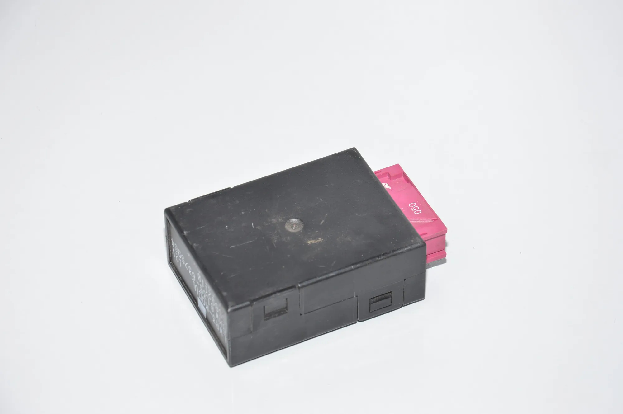 Headlight Control Unit – OEM 8375964 · BMW 5 (E39) BMW 5 (E39) 520 d 2000 – 3