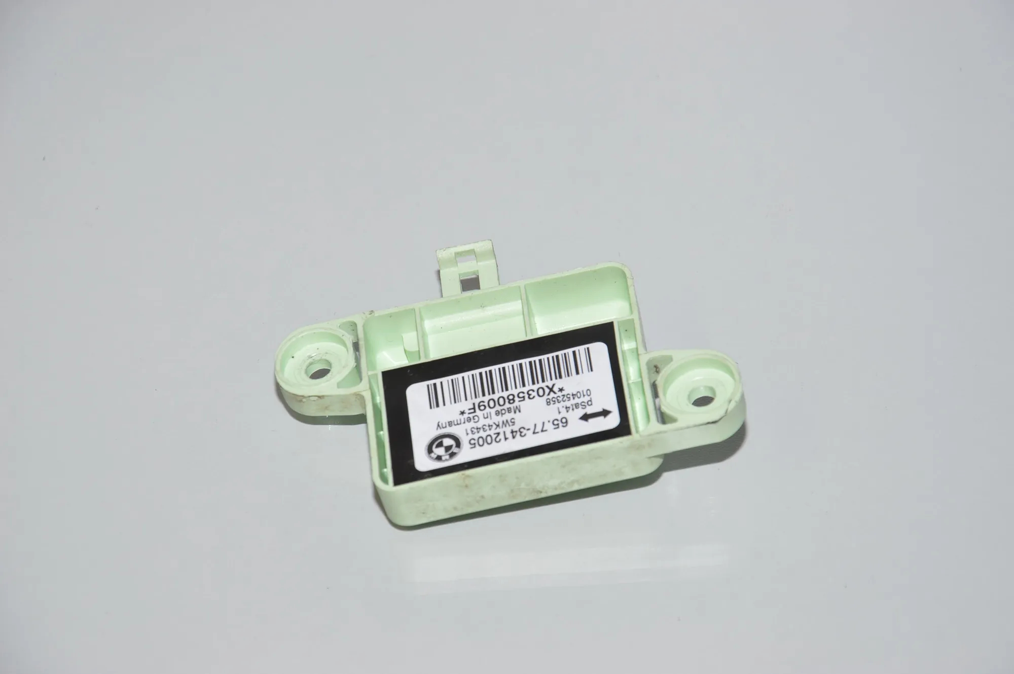 Left Side Impact Sensor – OEM 3412005 · BMW X3 (E83) BMW X3 (E83) 2.0 d 2003