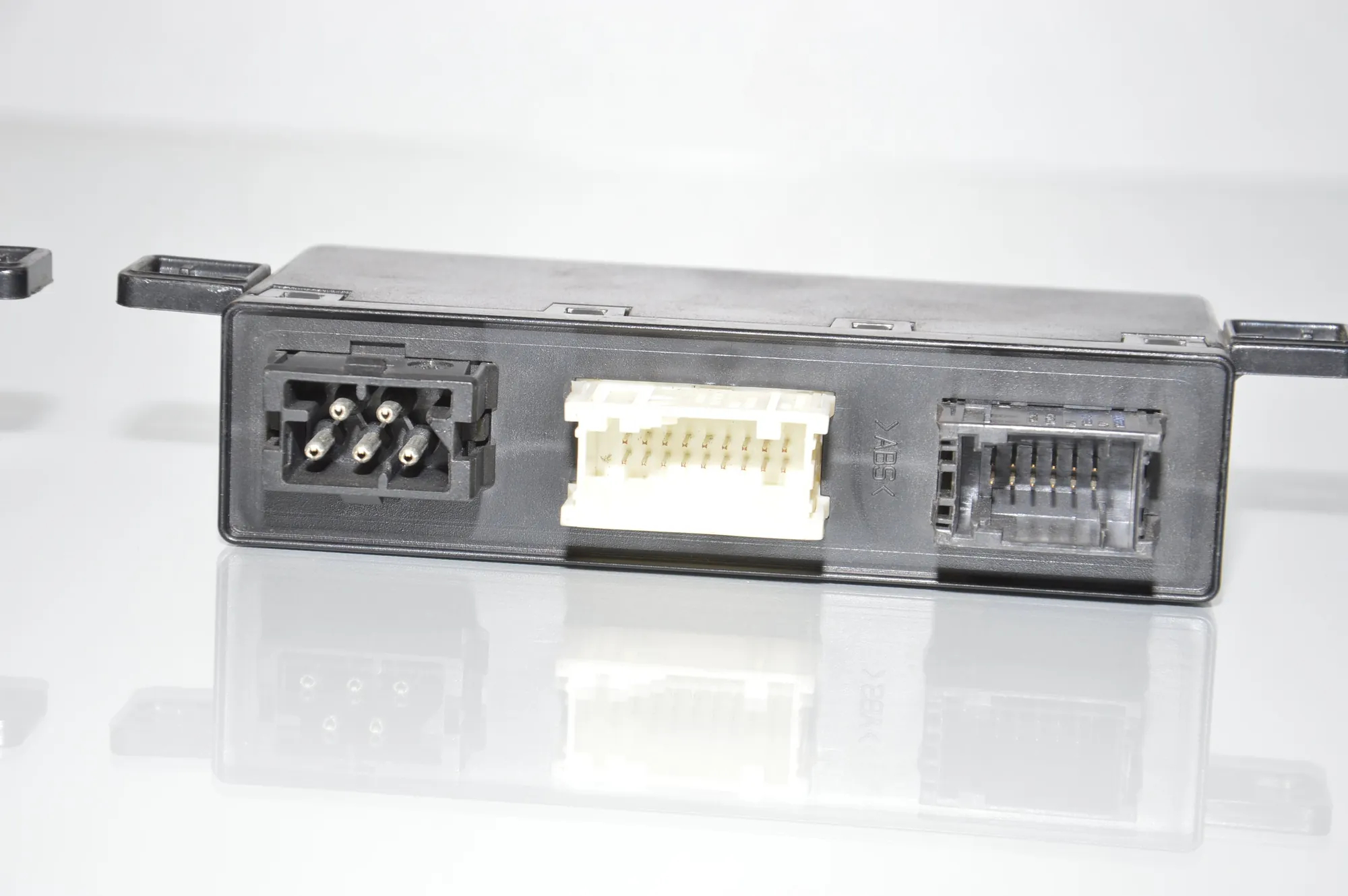 Front Left Door Control Unit – OEM 6904245 · BMW 5 Touring (E39) BMW 5 Touring (E39) 530 d 2002 – 5