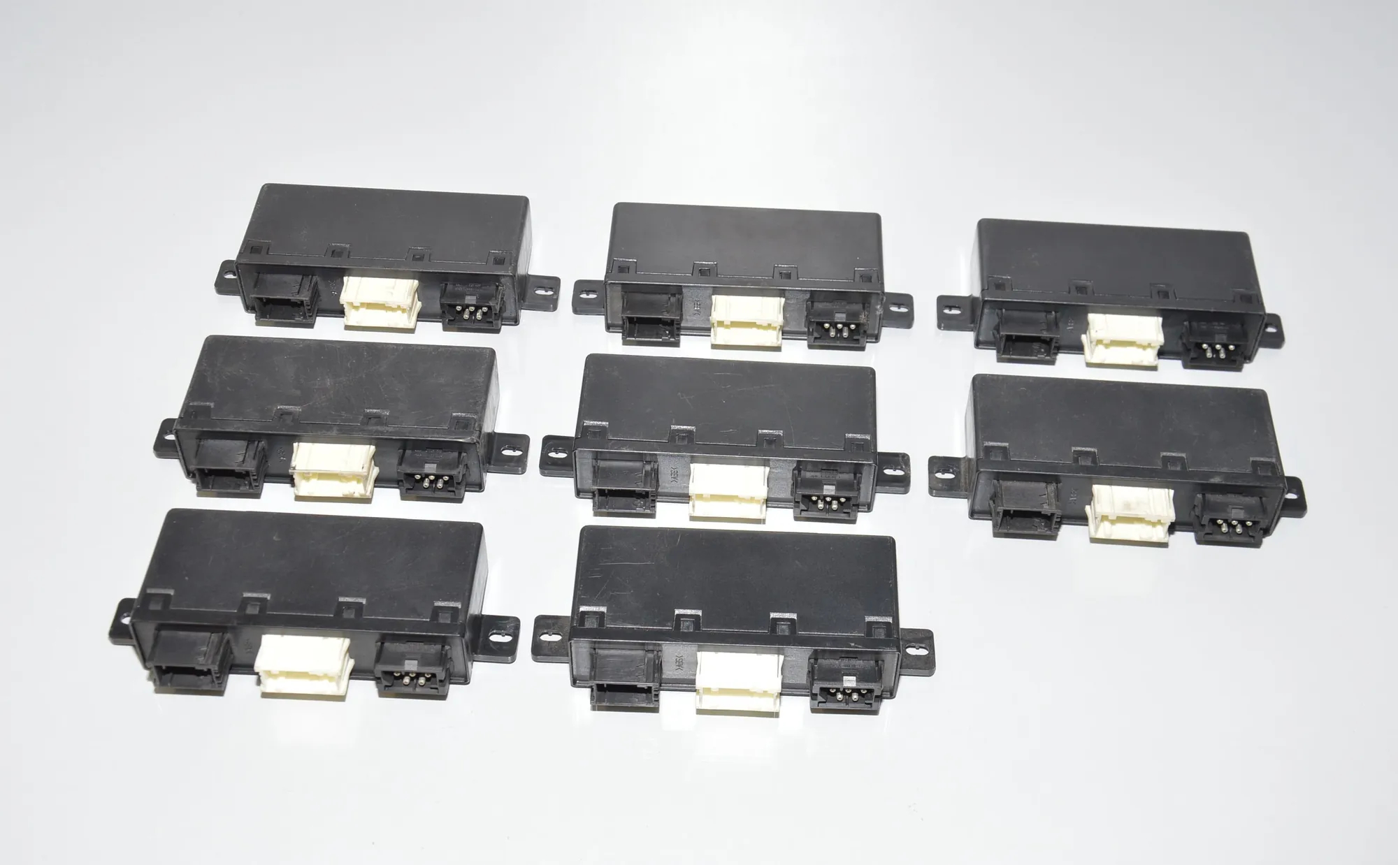 Front Left Door Control Unit – OEM 6904255 · BMW 5 Touring (E39) BMW 5 Touring (E39) 530 d 1999 – 3
