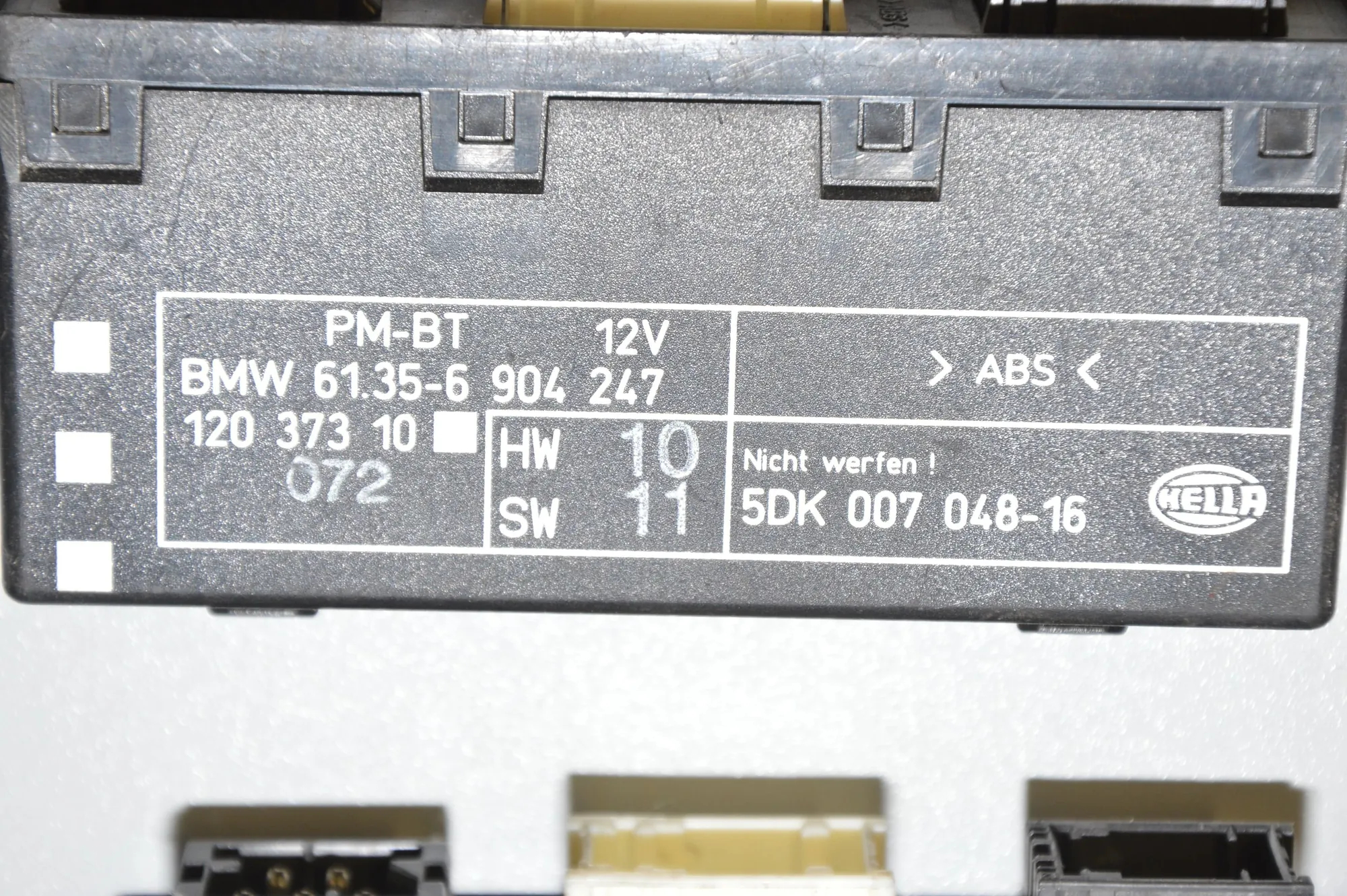 Front Left Door Control Unit – OEM 6904247 · BMW 5 Touring (E39) BMW 5 Touring (E39) 530 d 2000 – 5