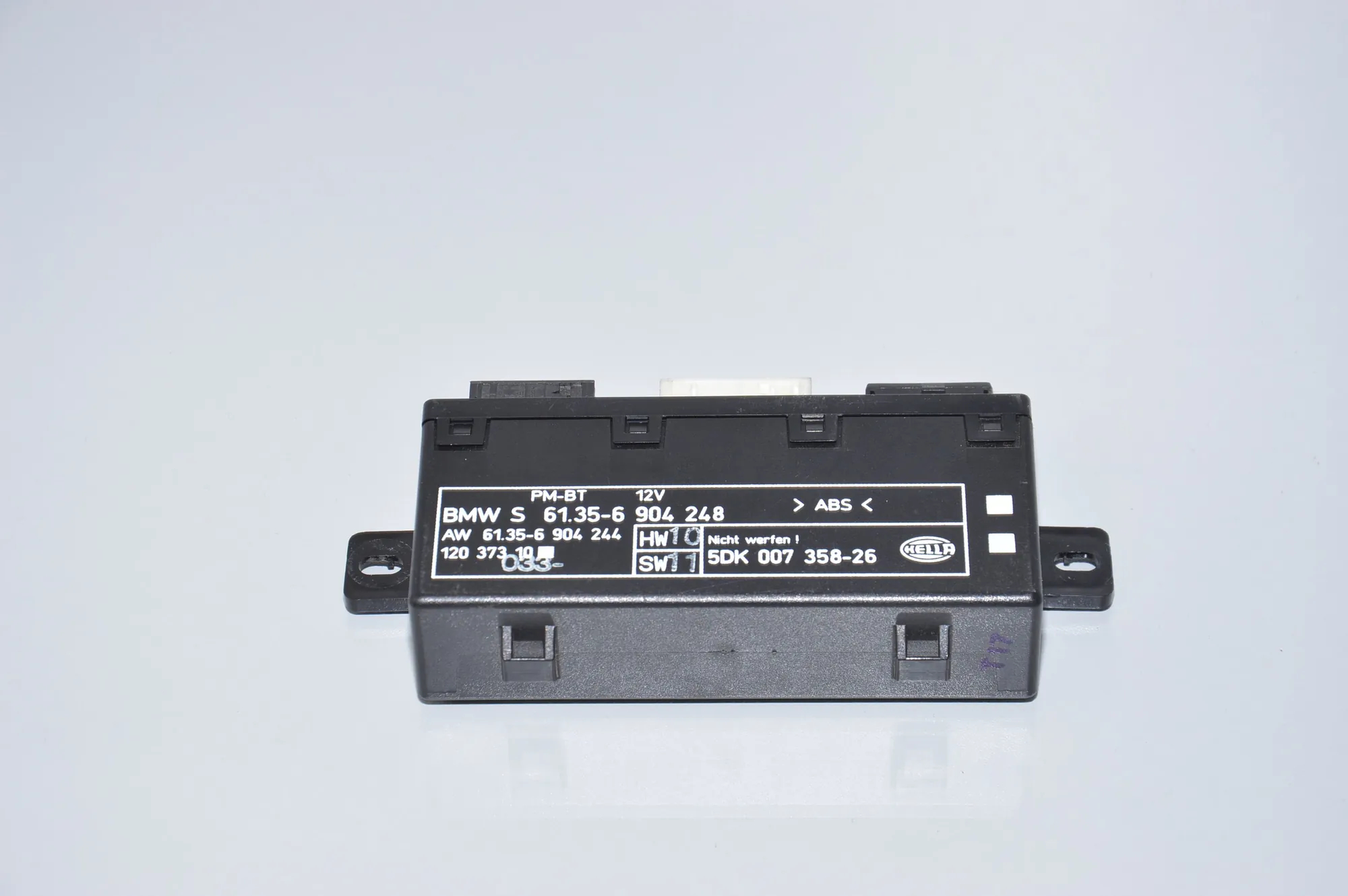 Front Left Door Control Unit – OEM 6904248 · BMW 5 (E39) BMW 5 (E39) 525 i 2000