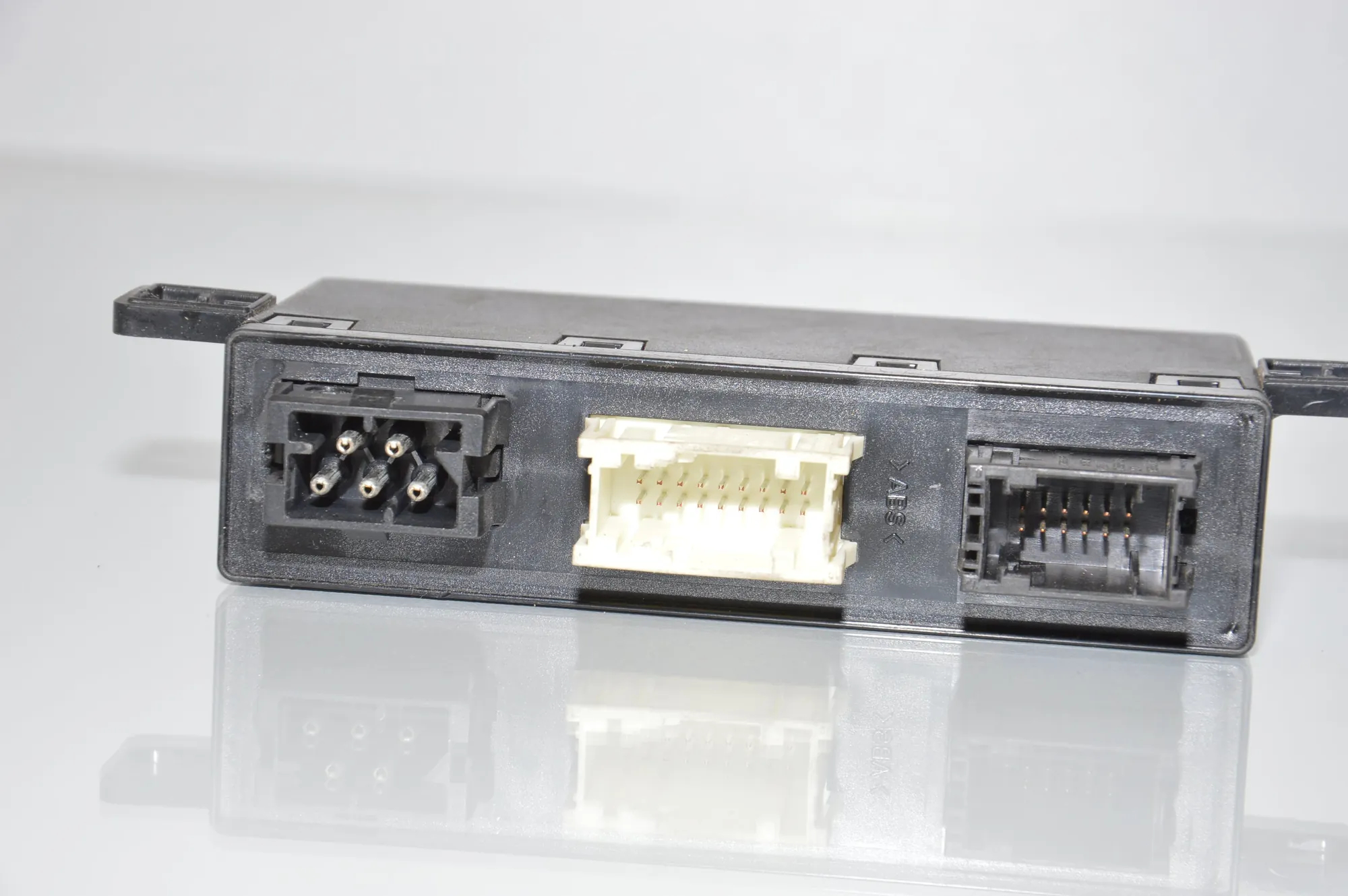 Front Left Door Control Unit – OEM 8378767 · BMW 5 (E39) BMW 5 (E39) 530 d 1999 – 5