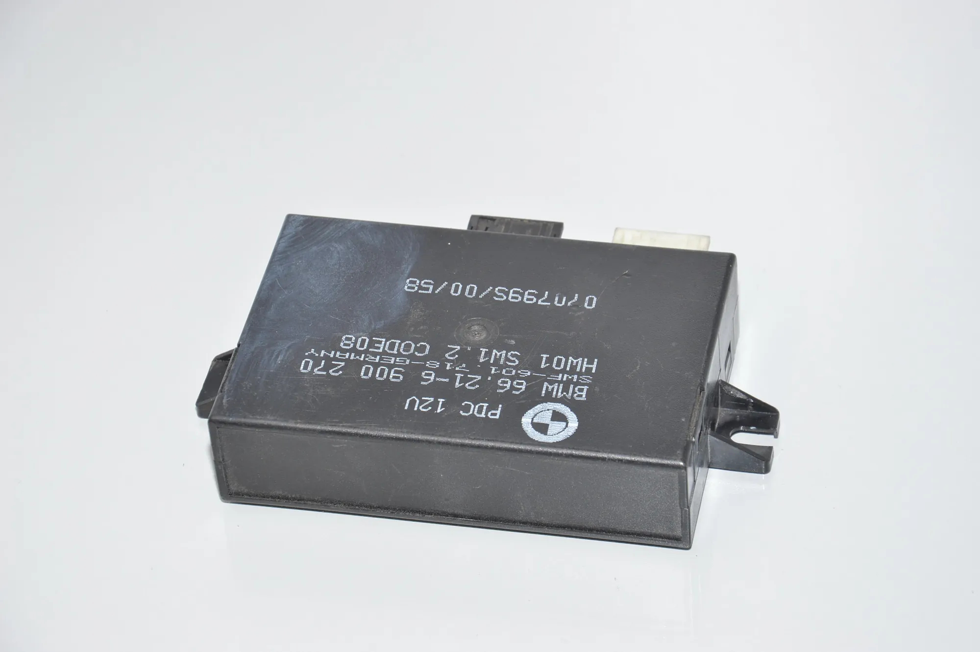 PDC Parking Sensor Control Unit – OEM 6900270 · BMW 5 Touring (E39) BMW 5 Touring (E39) 530 d 1998 – 2