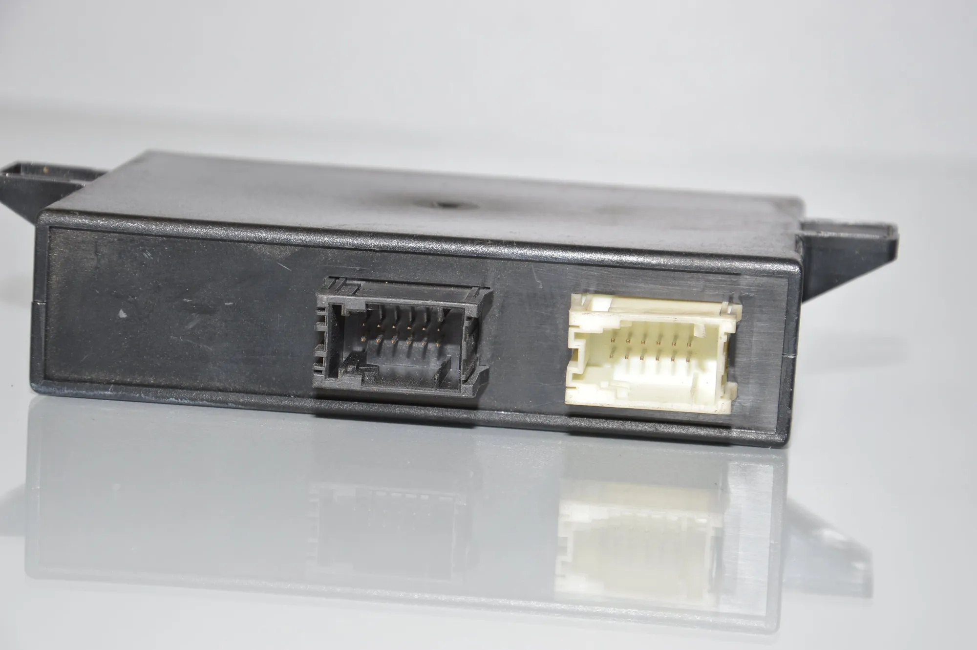 PDC Parking Sensor Control Unit – OEM 6900270 · BMW 5 Touring (E39) BMW 5 Touring (E39) 530 d 1998 – 4