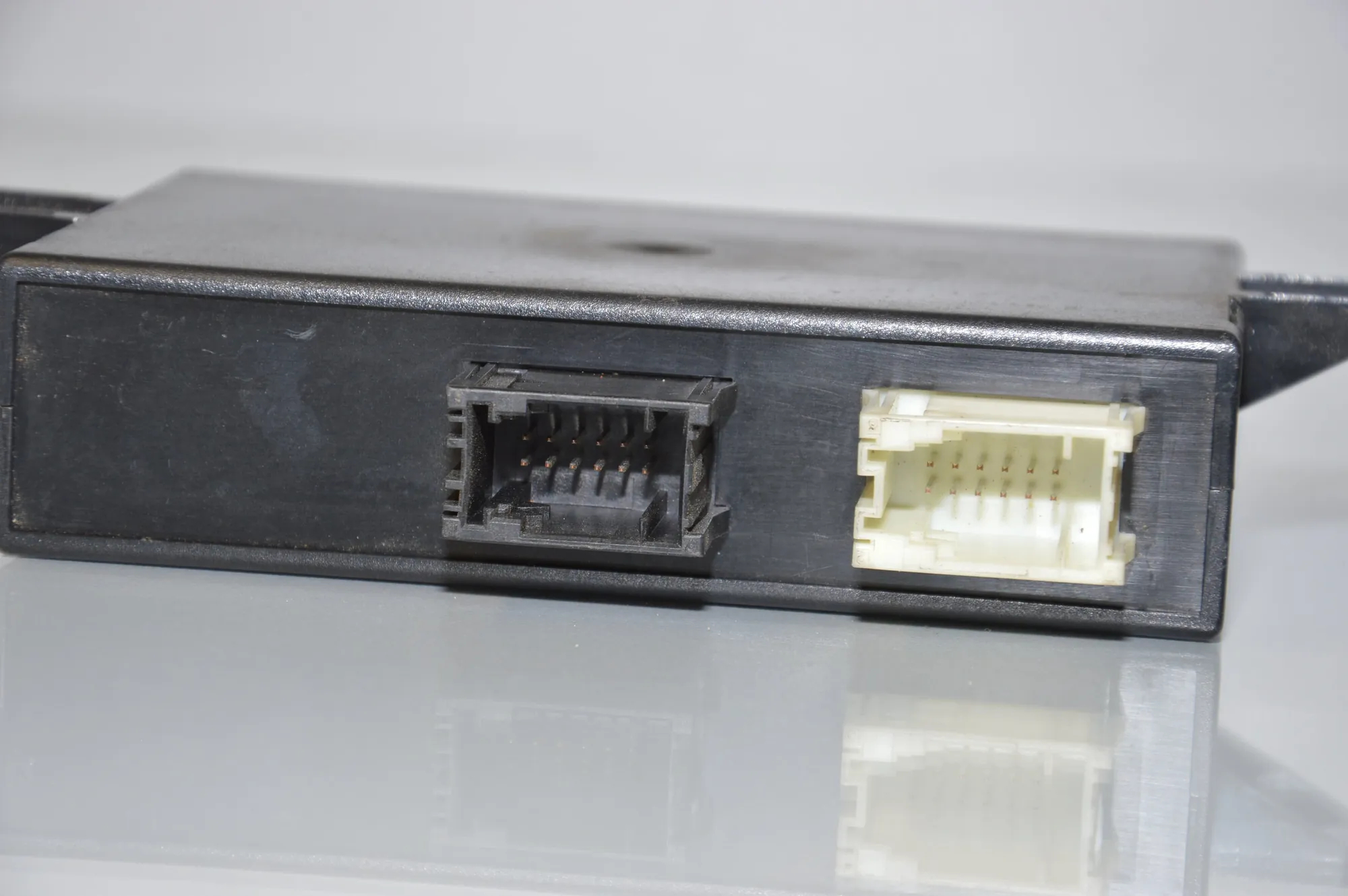 PDC Parking Sensor Control Unit – OEM 6900270 · BMW 5 Touring (E39) BMW 5 Touring (E39) 530 d 1998 – 5