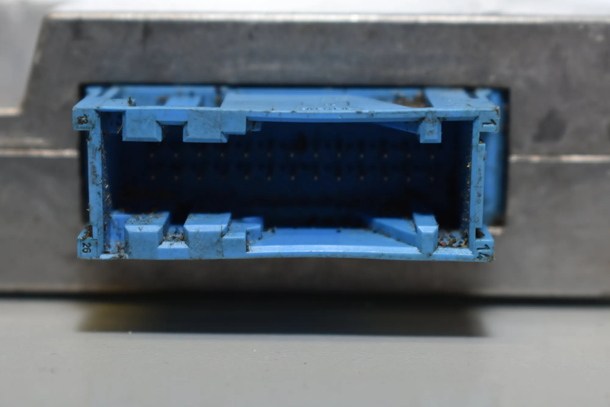 Other Control Units – OEM 6905967 · BMW 5 Touring (E39) BMW 5 Touring (E39) 530 d 2002 – 3