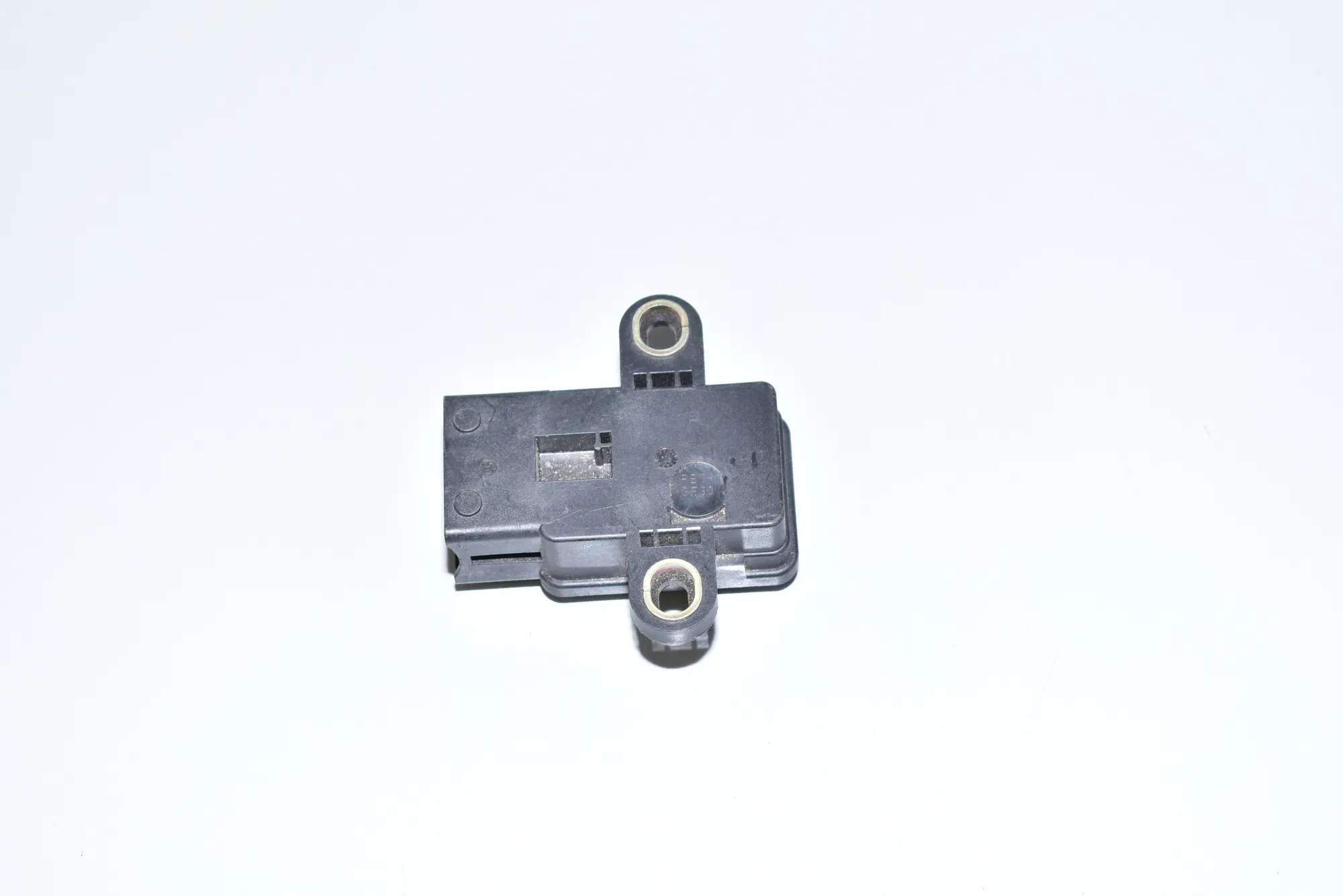 Acceleration Sensor – OEM 0265005215 · BMW 5 (E60) BMW 5 (E60) 530 d 2006 – 2
