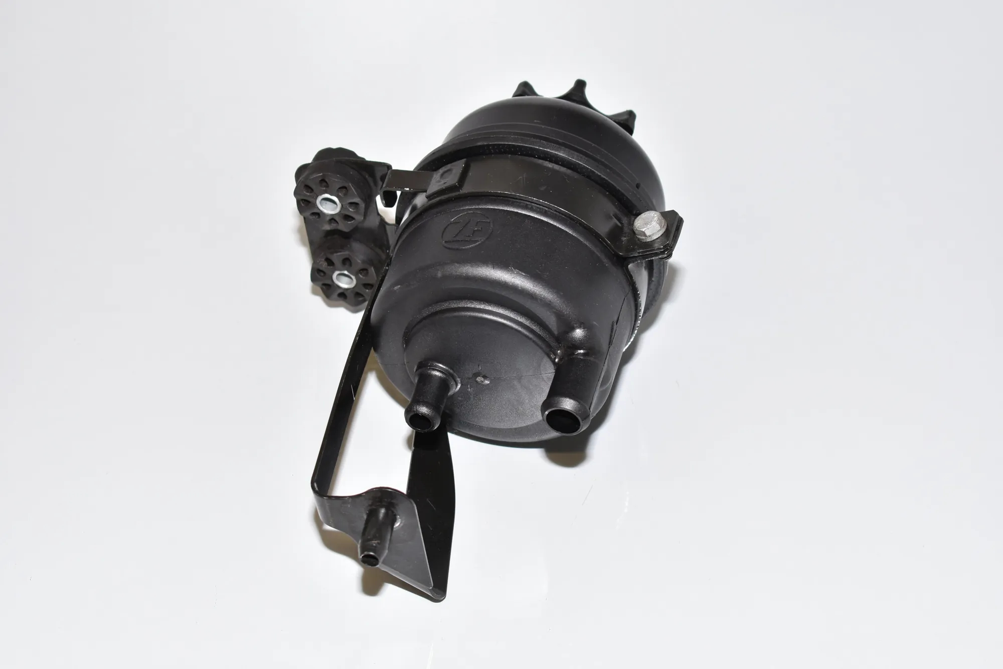 Power Steering Pump Tank – OEM 1097164 · BMW 6 (E63) BMW 6 (E63) 650 i 2009 – 3