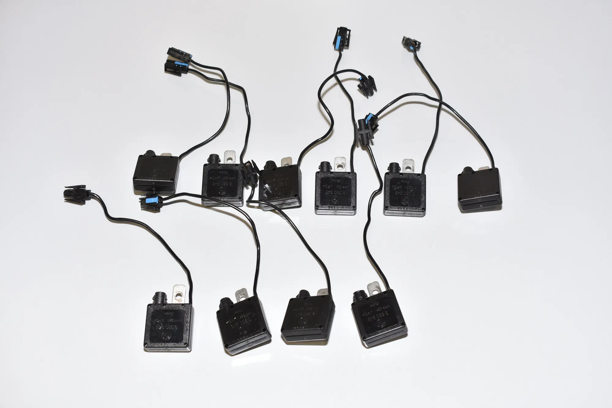 Antenna – OEM 8380945 · BMW X5 (E53) BMW X5 (E53) 3.0 d 2004