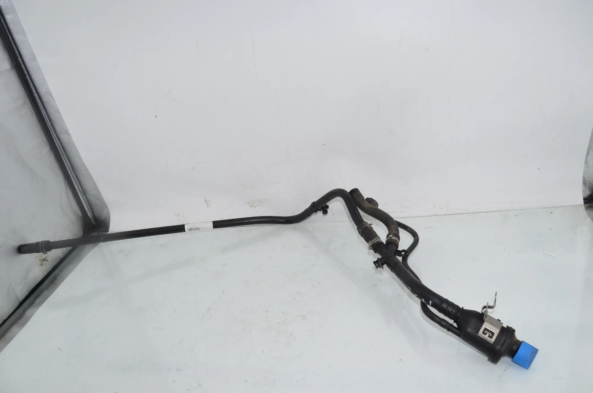 Fuel Tank Pipe – OEM 7454341 · BMW 3 Touring (G21) (2019 - -) 320 d 2024 – 2