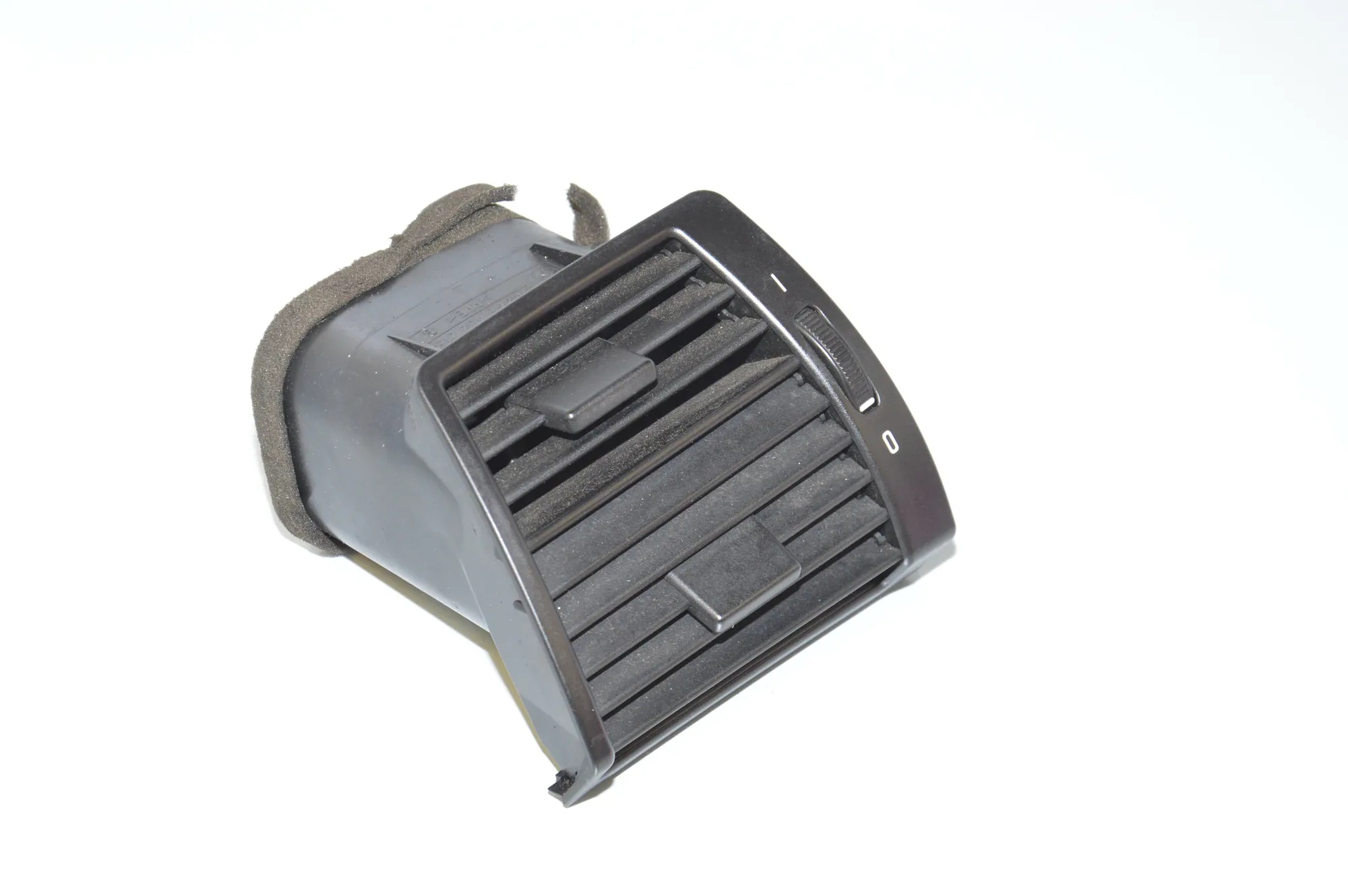 Dashboard Air Vents – OEM 8402215 · BMW X5 (E53) BMW X5 (E53) 3.0 d 2001 – 2