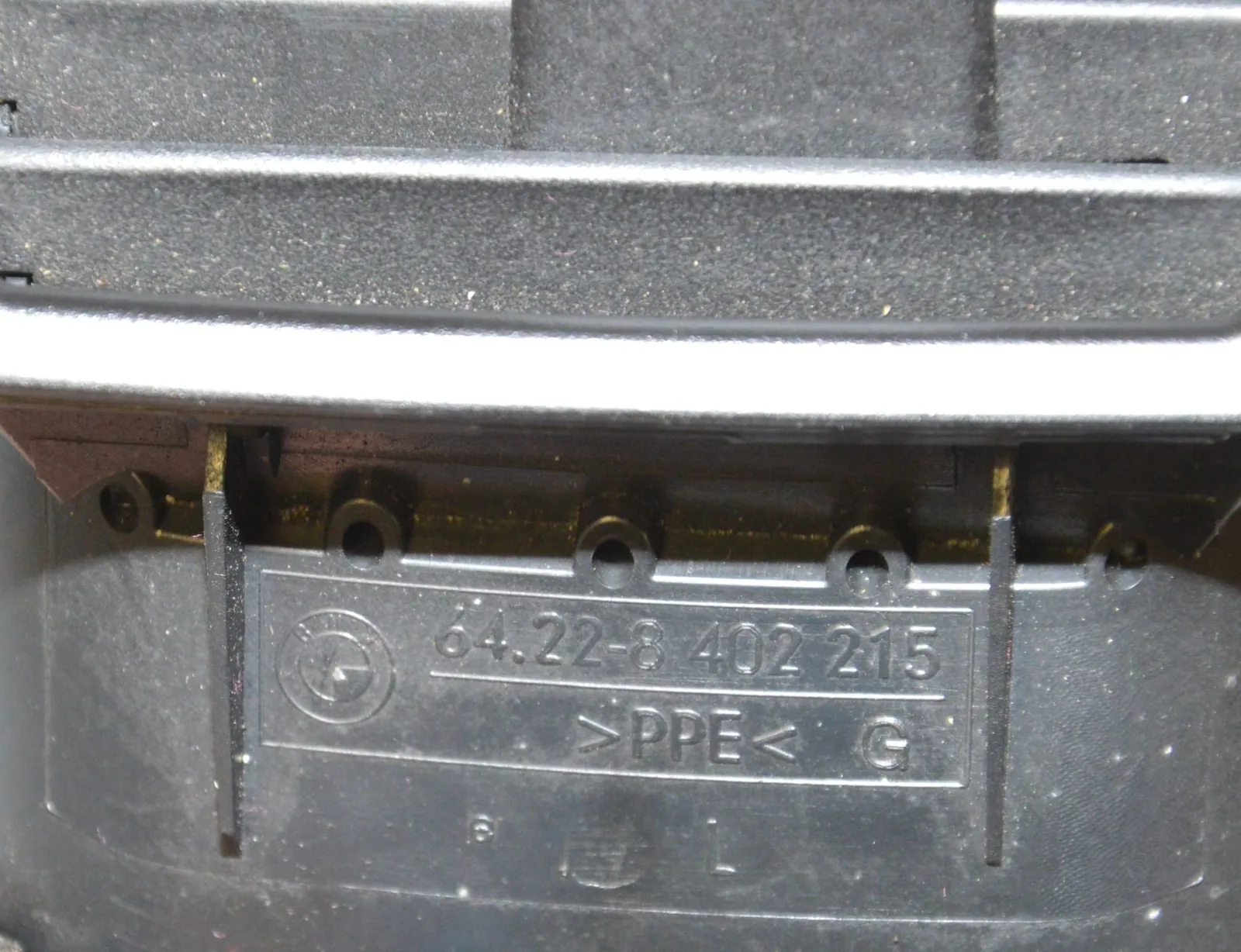Dashboard Air Vents – OEM 8402215 · BMW X5 (E53) BMW X5 (E53) 3.0 d 2001 – 5