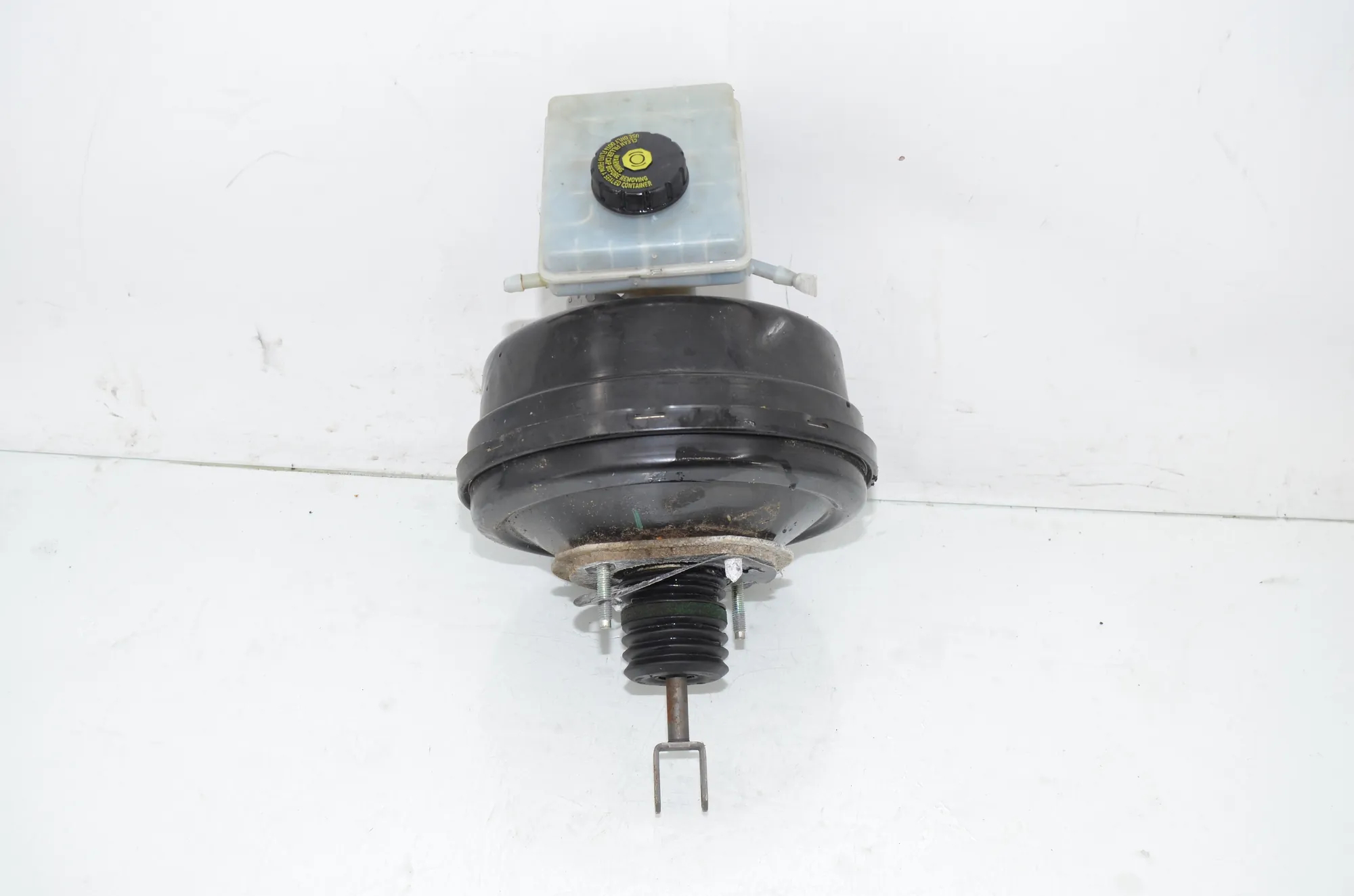 Brake Servo Booster – OEM 6857870 · BMW X3 (F25) xDrive 20 d 2012 – 3