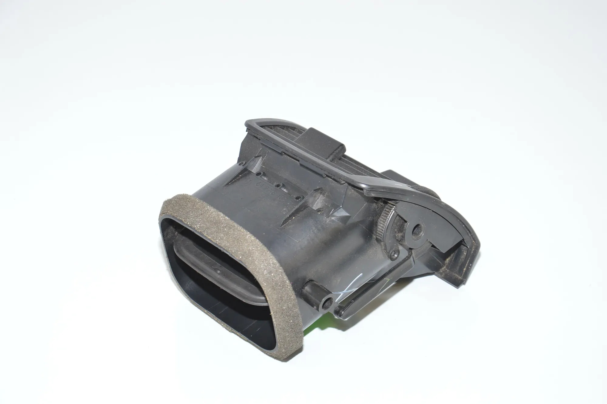 Dashboard Air Vents – OEM 8402216 · BMW X5 (E53) BMW X5 (E53) 3.0 d 2001 – 4