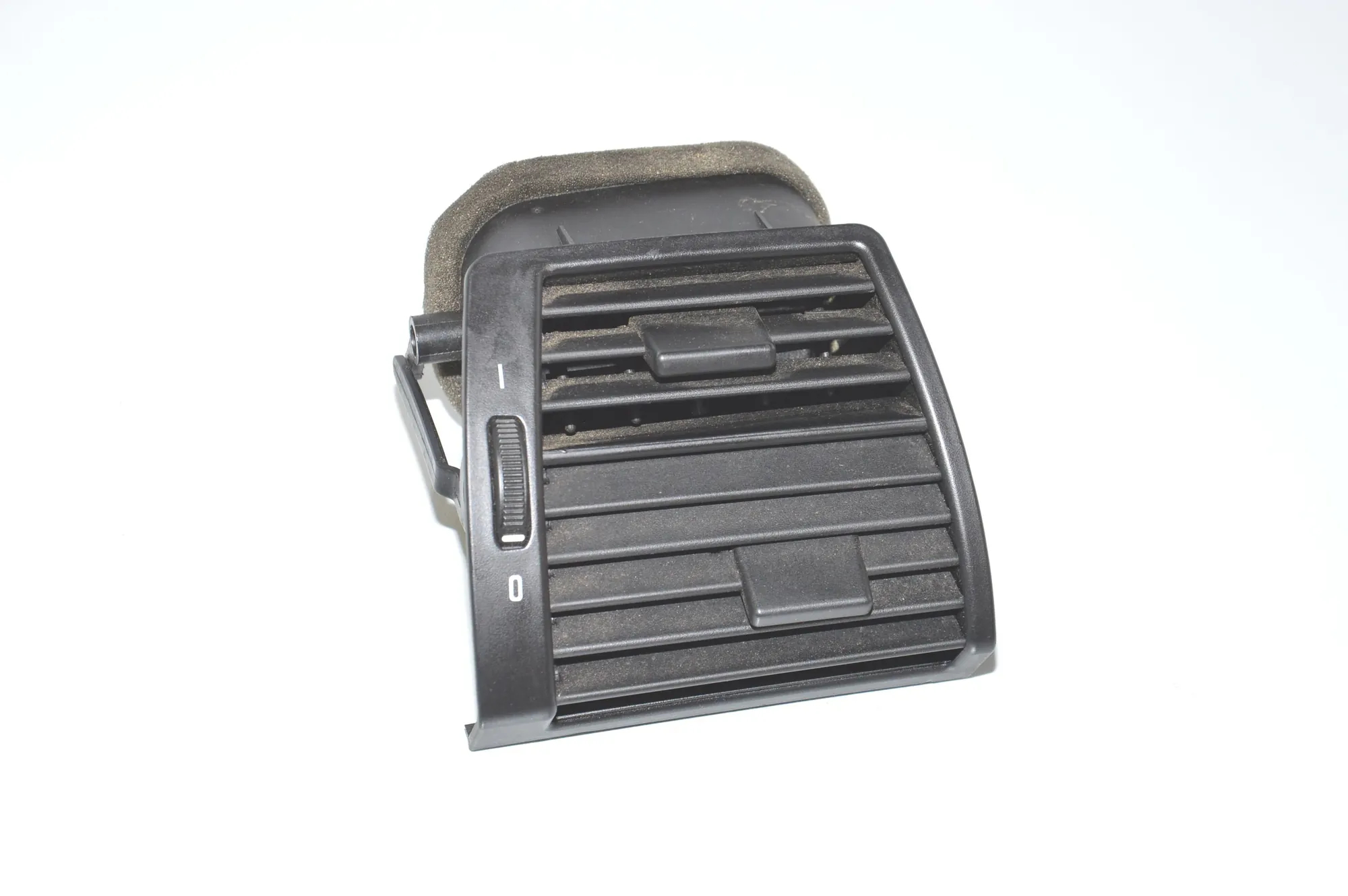 Dashboard Air Vents – OEM 8402216 · BMW X5 (E53) BMW X5 (E53) 3.0 d 2001