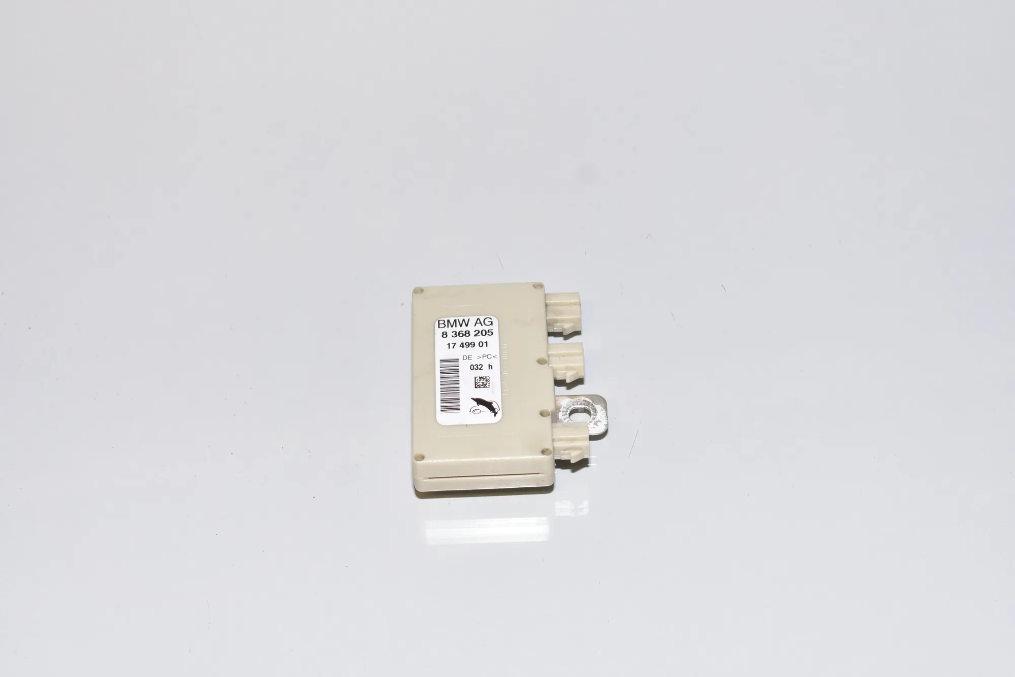 Antenna – OEM 8368205 · BMW 7 (E65, E66, E67) BMW 7 (E65, E66, E67) 750 i, Li 2007 – 2