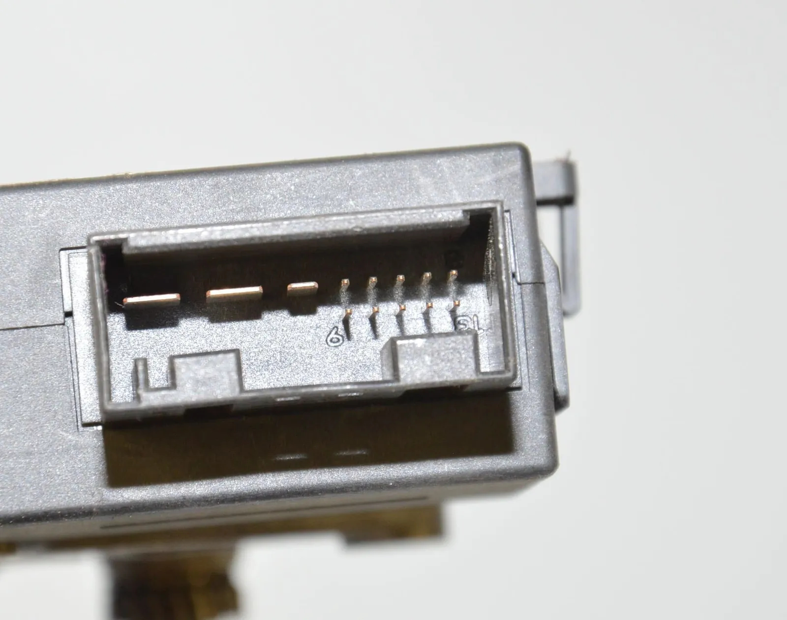 Sunroof Control Module – OEM 8377939 · BMW X5 (E53) BMW X5 (E53) 3.0 d 2001 – 5