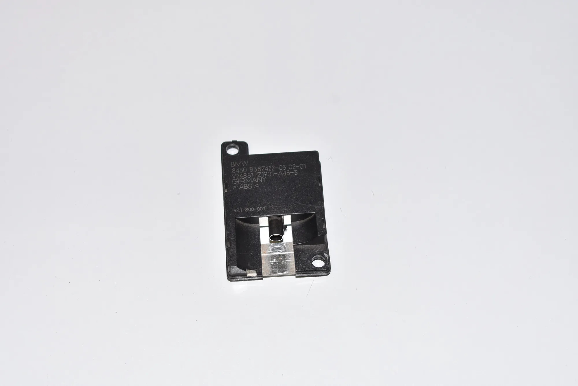 Antenna – OEM 8387422 · BMW 7 (E65, E66, E67) BMW 7 (E65, E66, E67) 740 d 2003