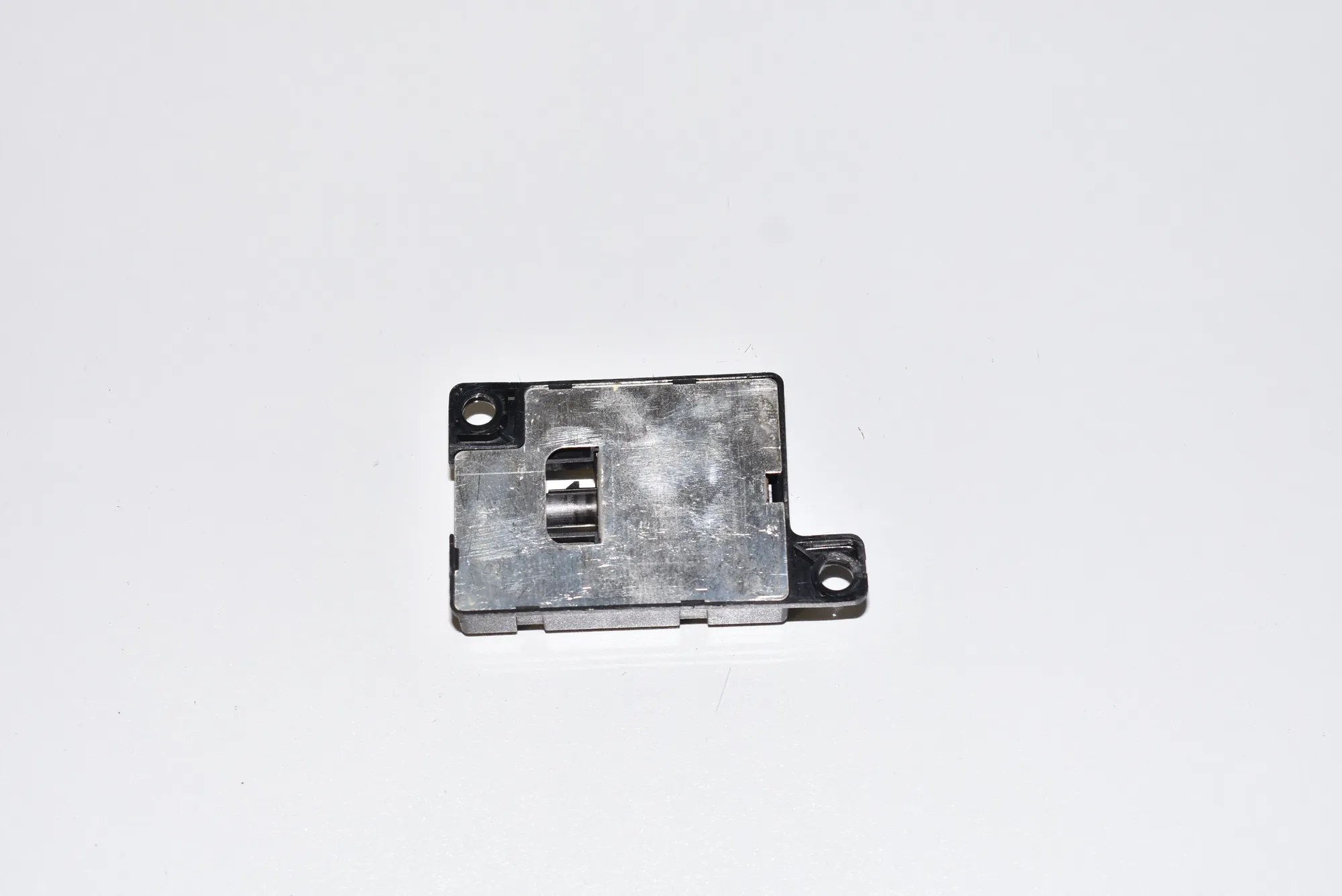 Antenna – OEM 8387422 · BMW 7 (E65, E66, E67) BMW 7 (E65, E66, E67) 740 d 2003 – 3