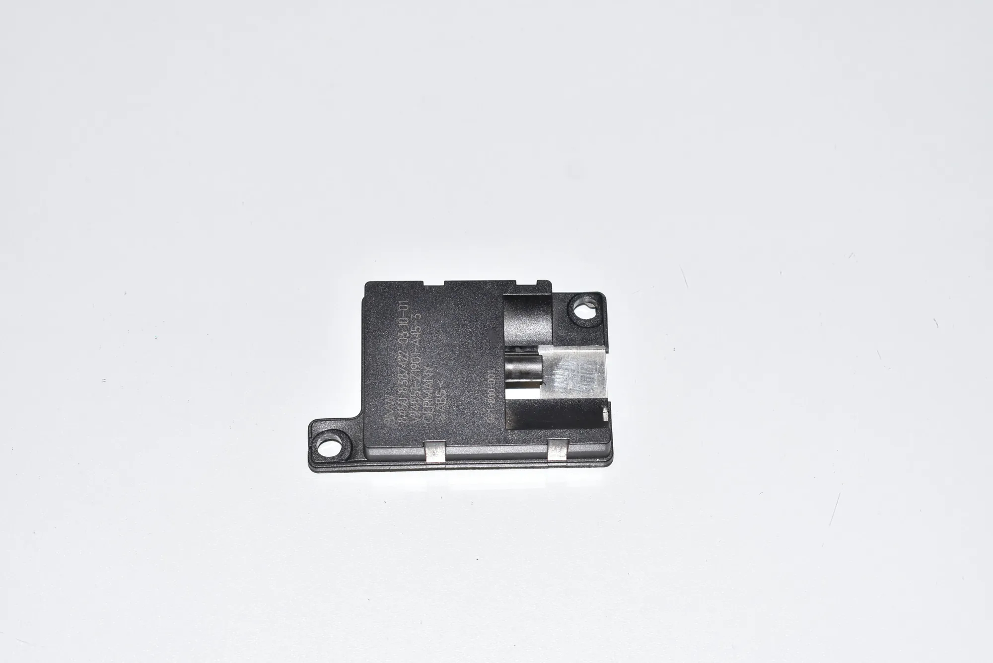 Antenna – OEM 8387422 · BMW 7 (E65, E66, E67) BMW 7 (E65, E66, E67) 730 d 2005 – 3