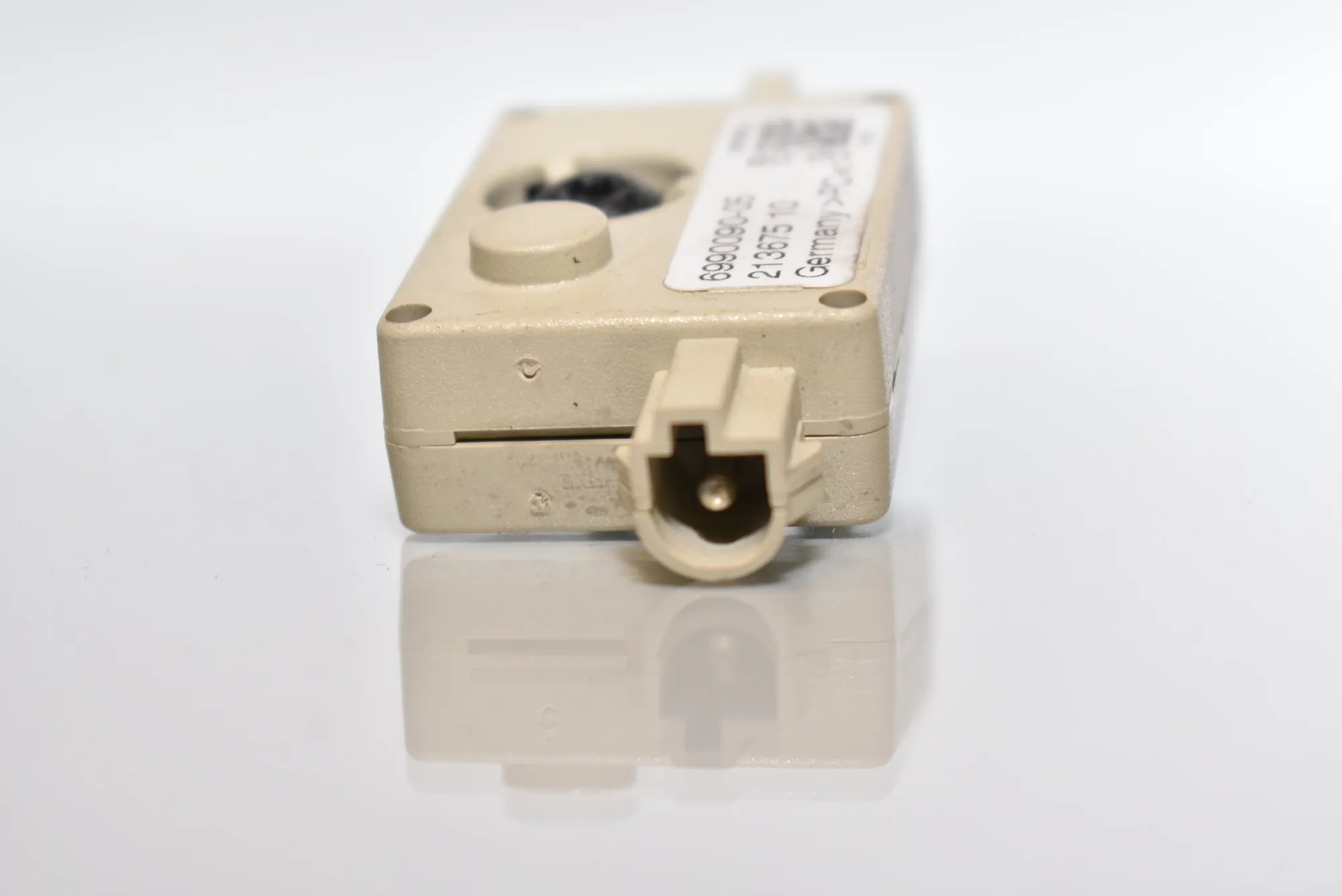 Antenna – OEM 6990090 · BMW 3 (E90) BMW 3 (E90) 320 d 2011 – 3