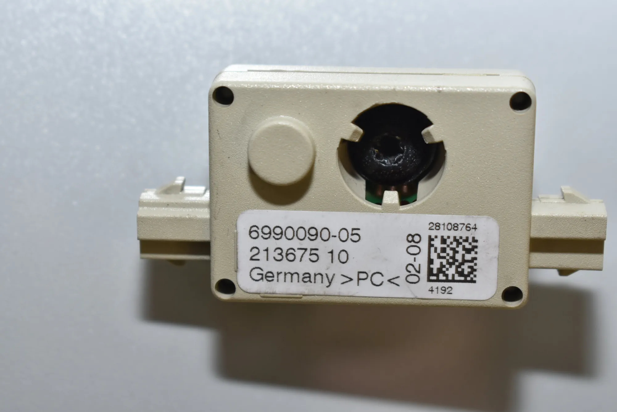 Antenna – OEM 6990090 · BMW 3 (E90) BMW 3 (E90) 320 d 2011 – 4
