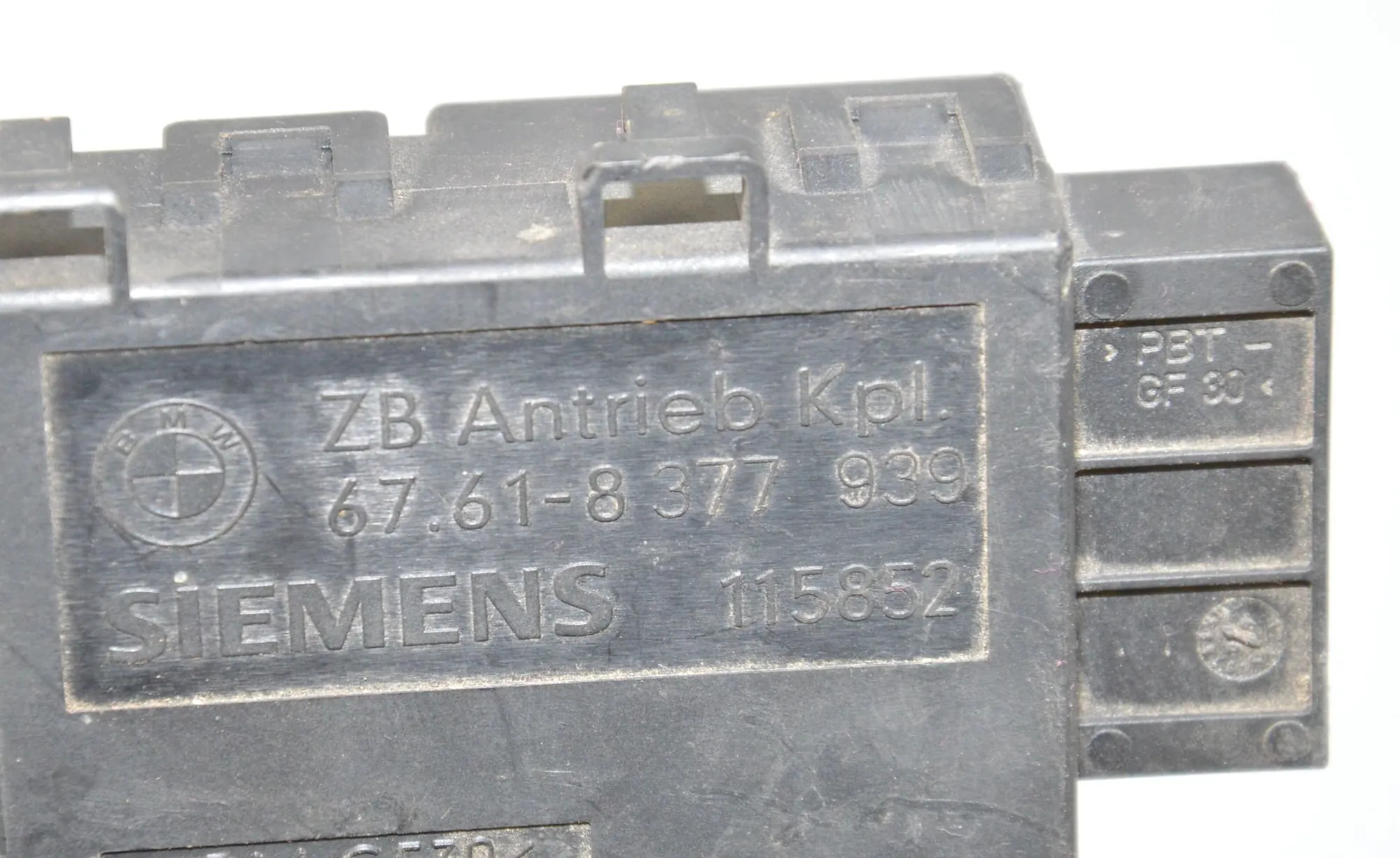 Sunroof Control Module – OEM 8377939 · BMW X5 (E53) BMW X5 (E53) 3.0 d 2001 – 6