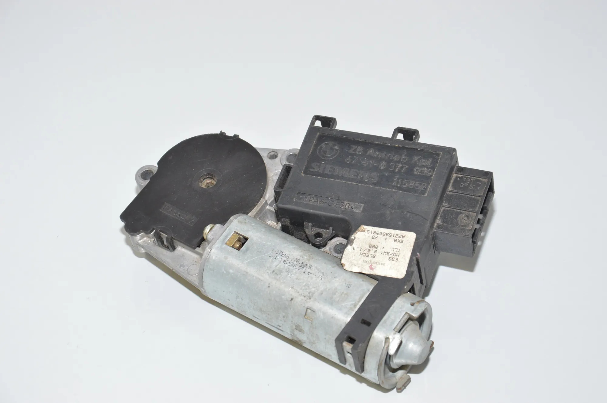 Sunroof Control Module – OEM 8377939 · BMW X5 (E53) BMW X5 (E53) 3.0 d 2001 – 2